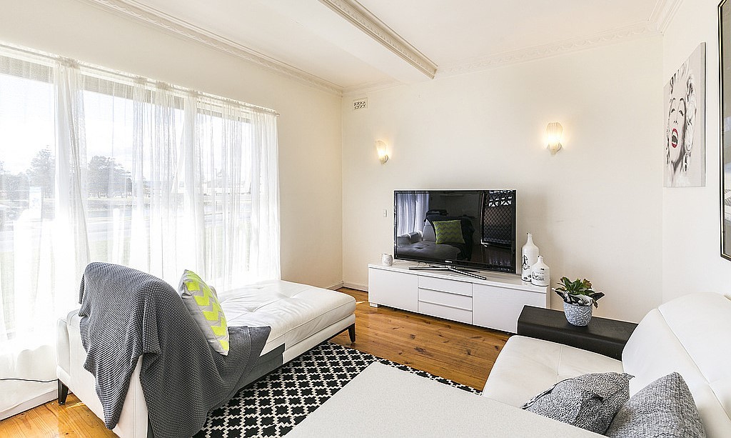 4/36 Patawalonga Frontage, Glenelg North, SA 5045