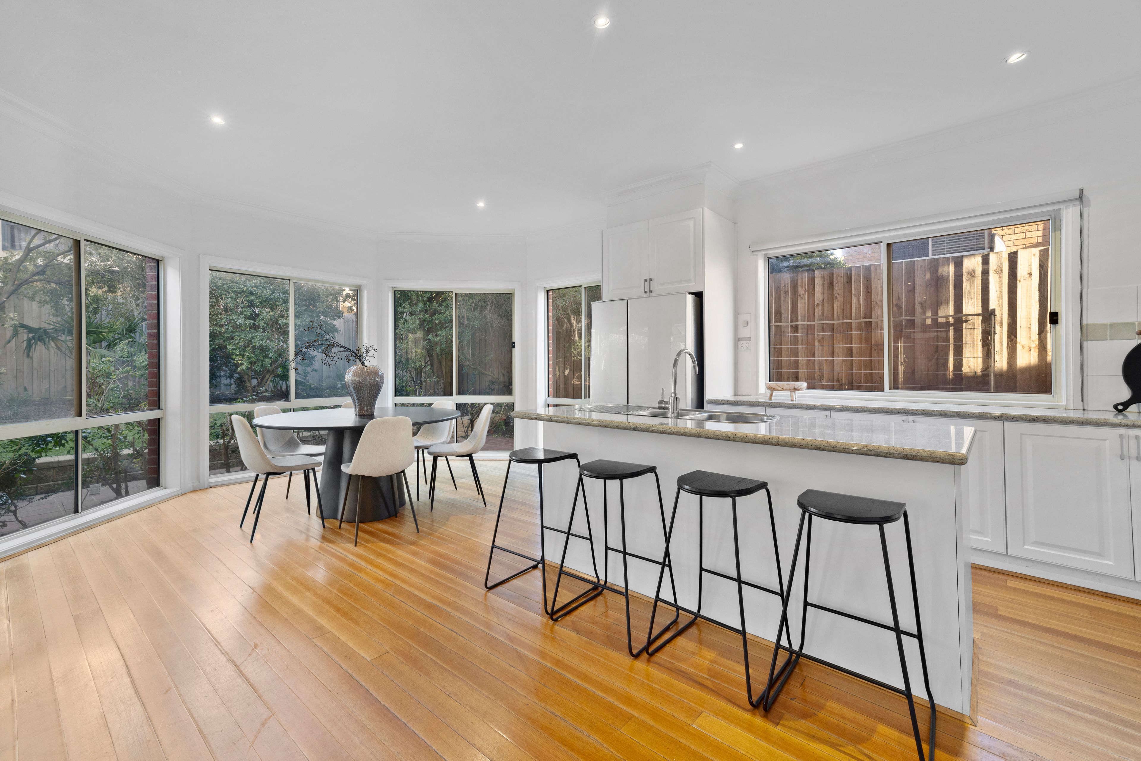 53 Wheatland Crescent, Dingley Village, VIC 3172