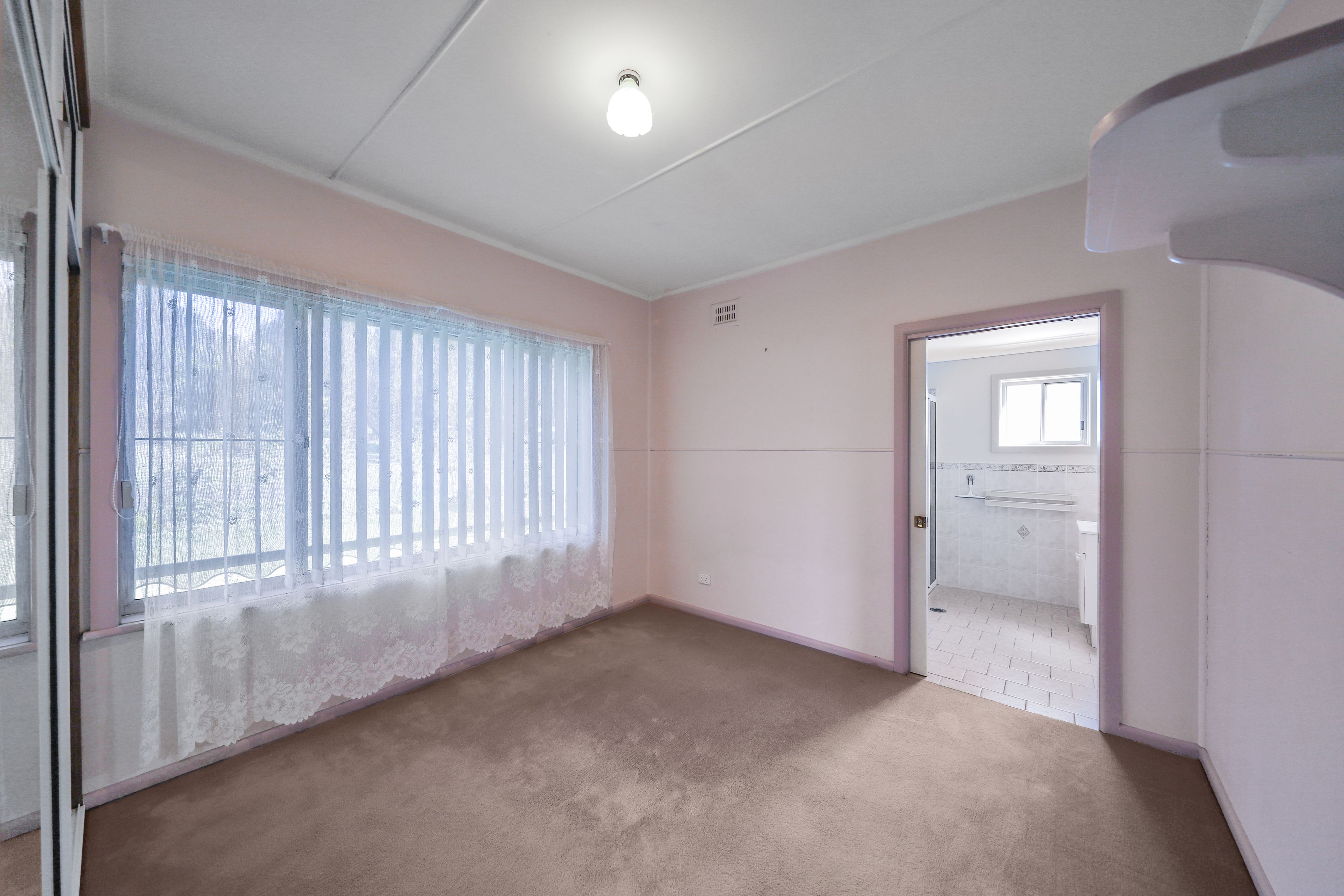 8 Pine Street — photo 13 of 17