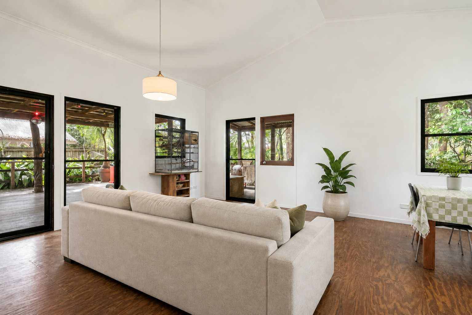 1 Tristania Place — photo 6 of 18