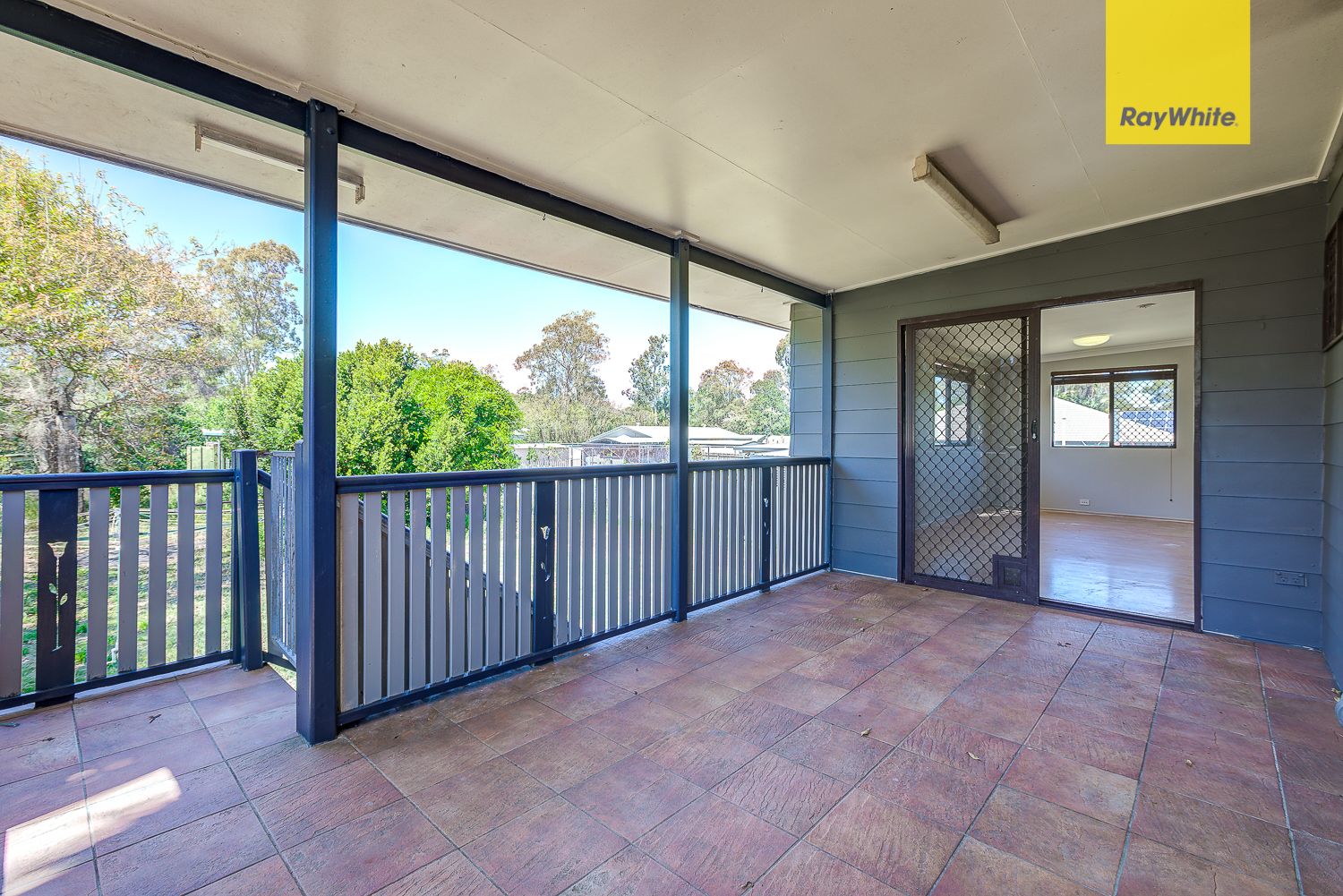 20 Pauline Street, Marsden, QLD 4132