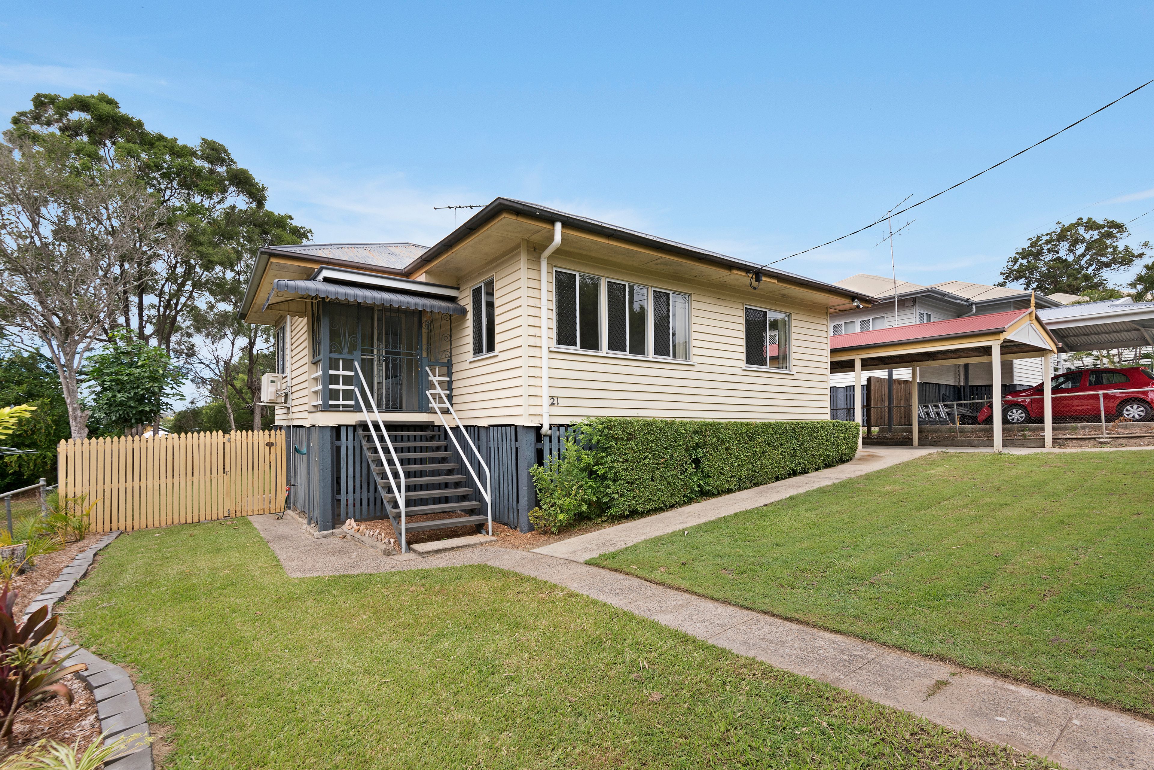 21 Kidgell Street, Stafford QLD 4053