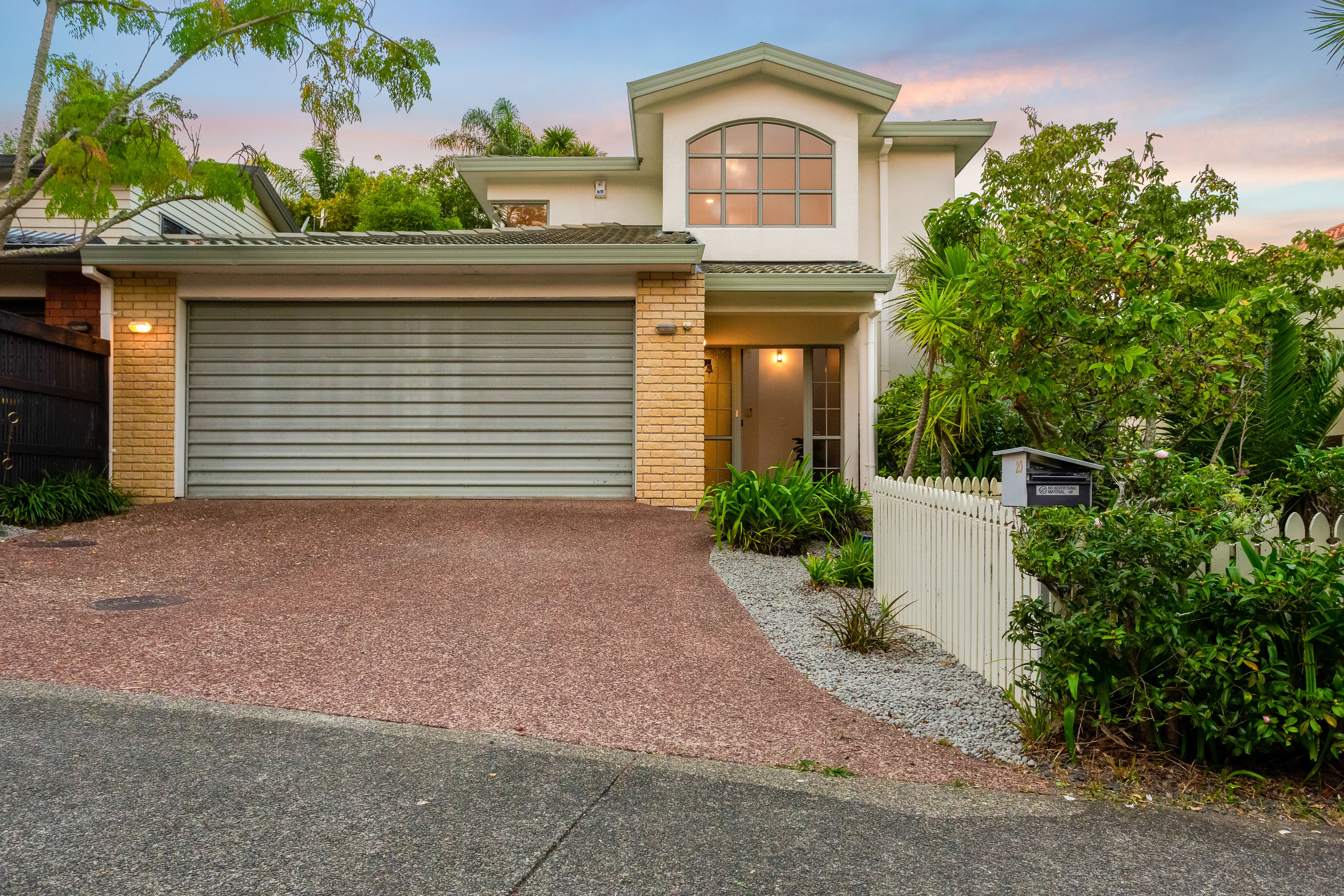 20 Bush View Lane, Northcote Point, North Shore City 0627 Sold House Ray White Carpenter Realty