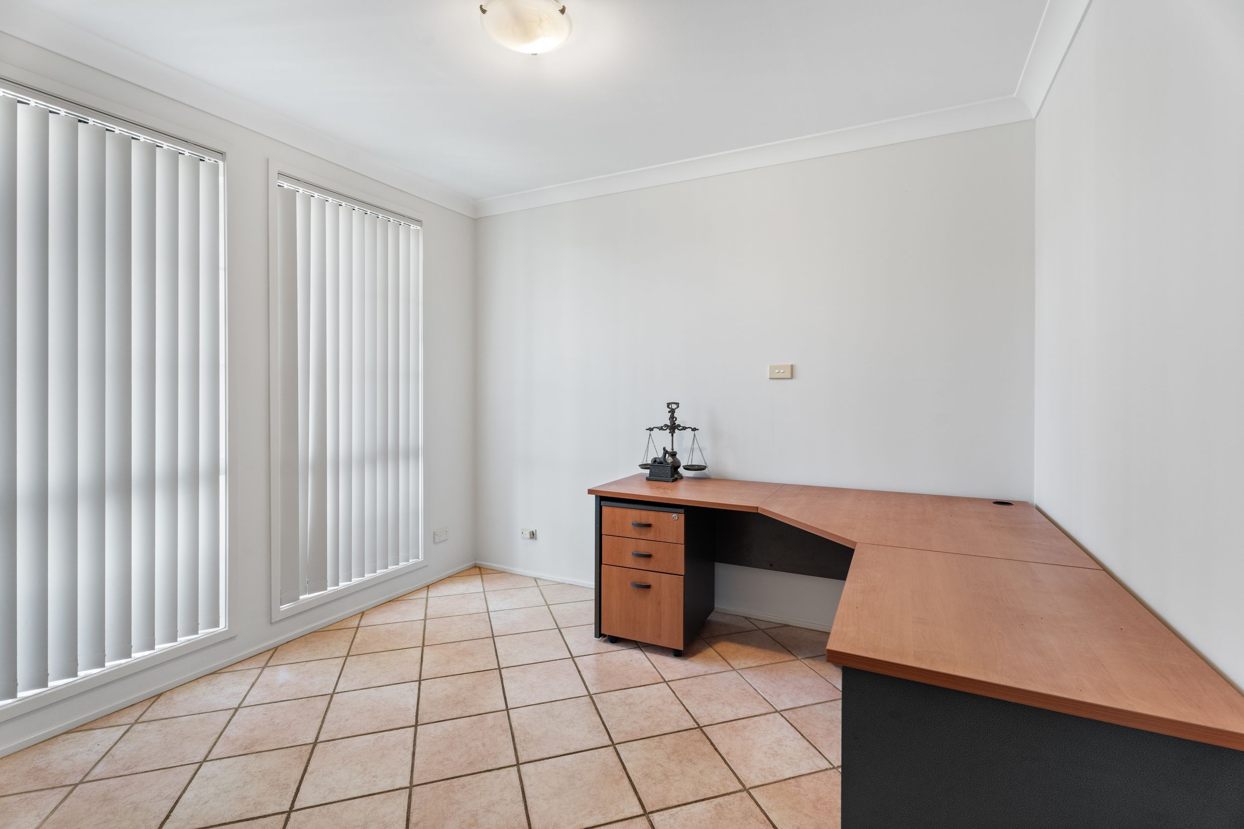 93 Kiber Drive, Glenmore Park, NSW