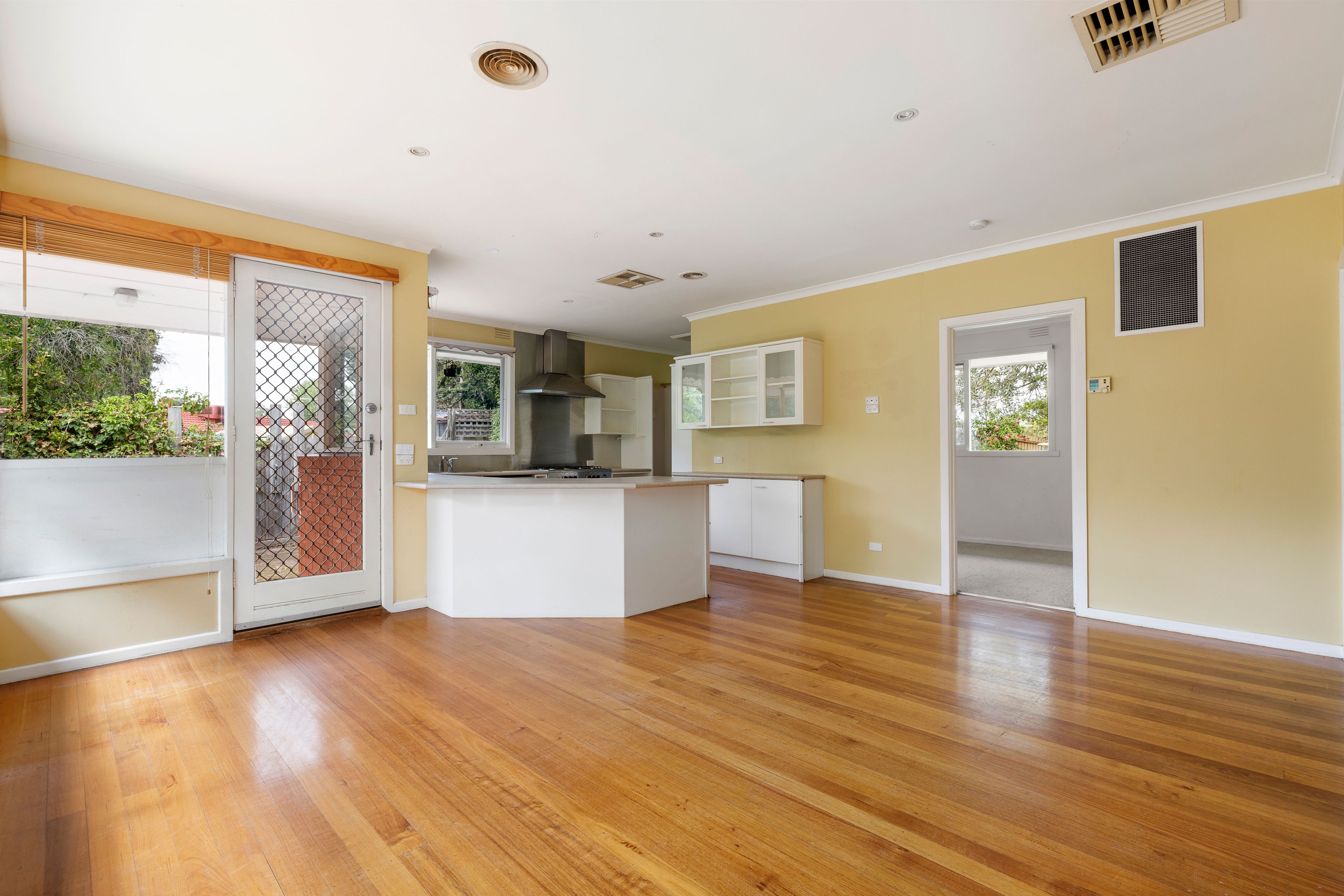 4 York Court, Frankston, VIC 3199