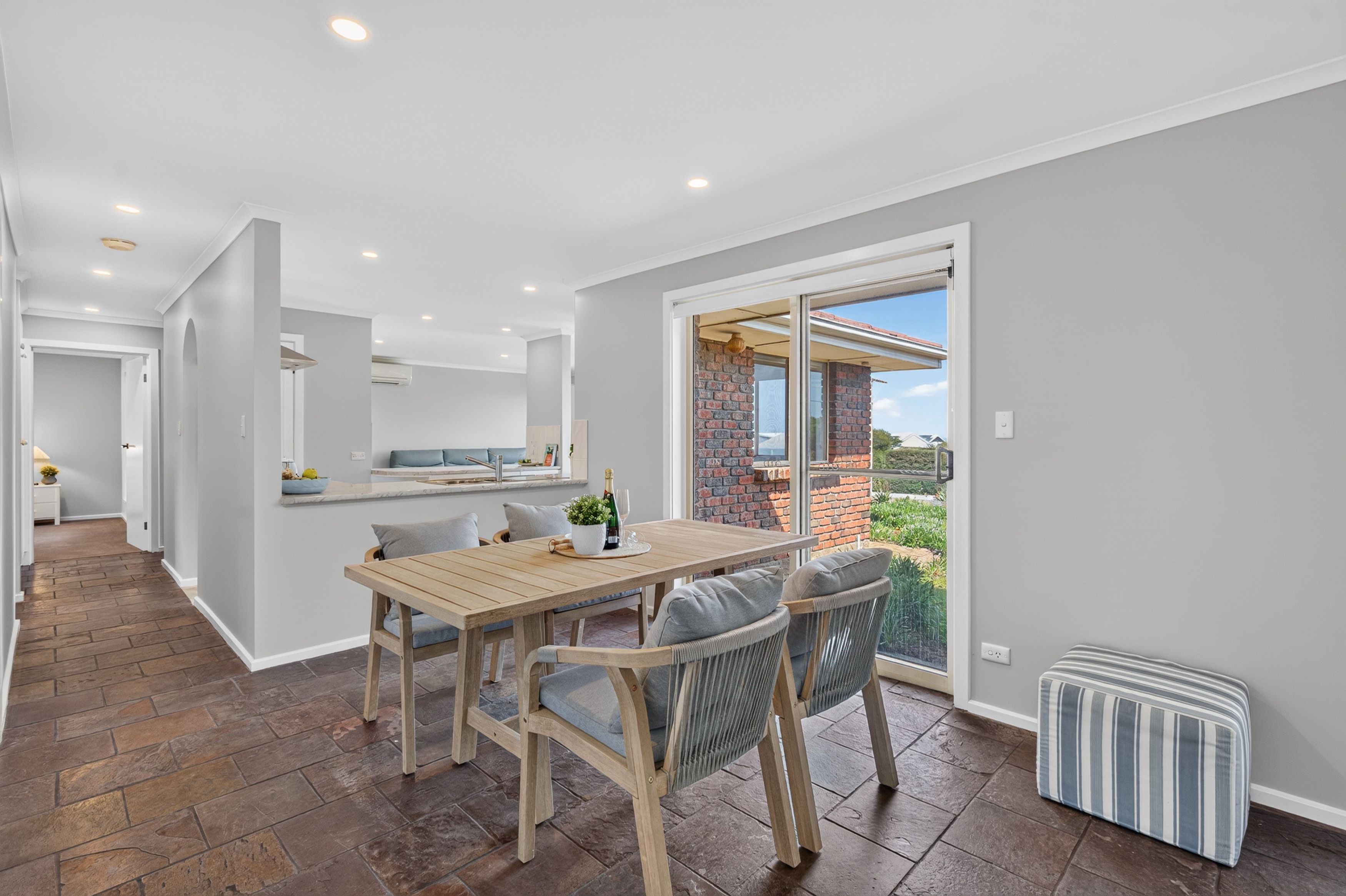 84 Hero Avenue — photo 18 of 30