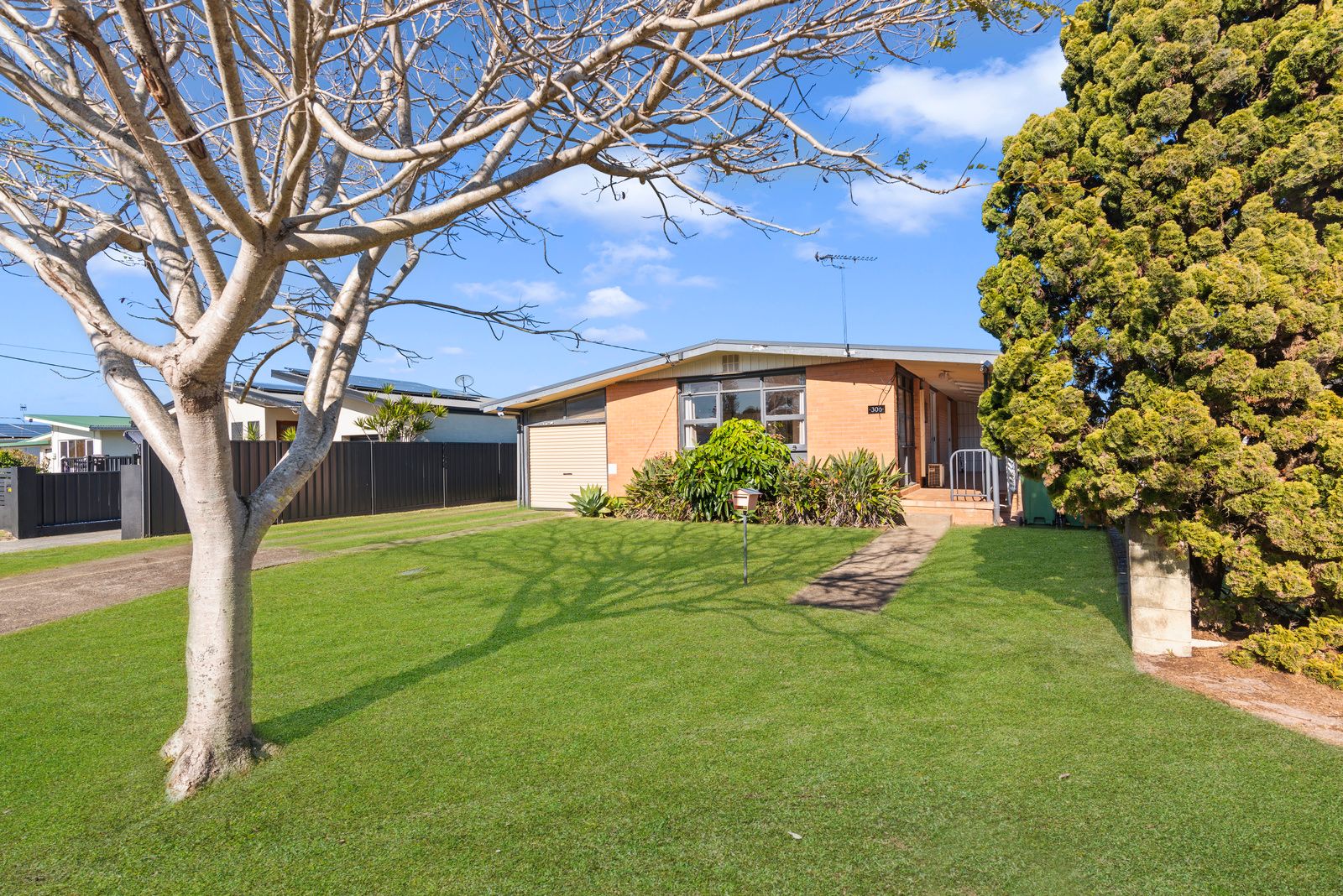 306 Adina Avenue, Bilinga, QLD 4225