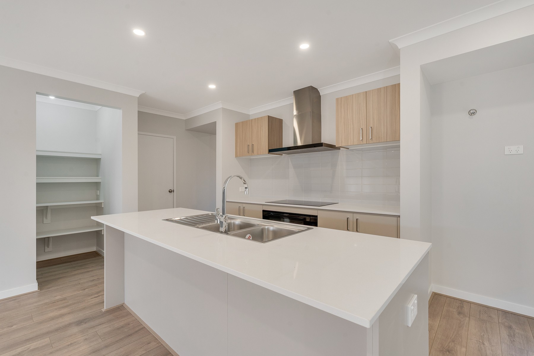 8 Sodalite Road, Donnybrook, VIC 3064