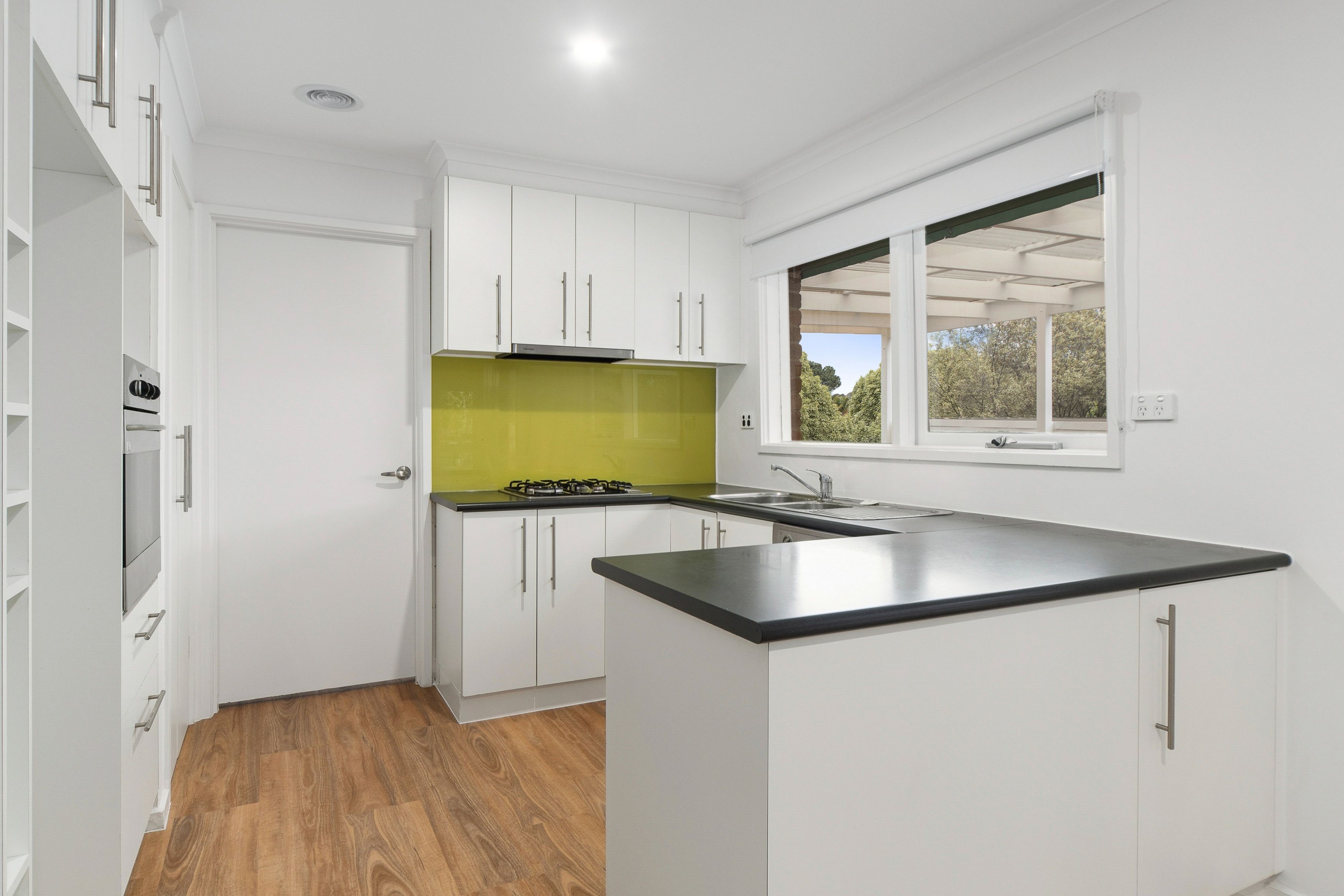 13 Lorikeet Court, Frankston, VIC 3199