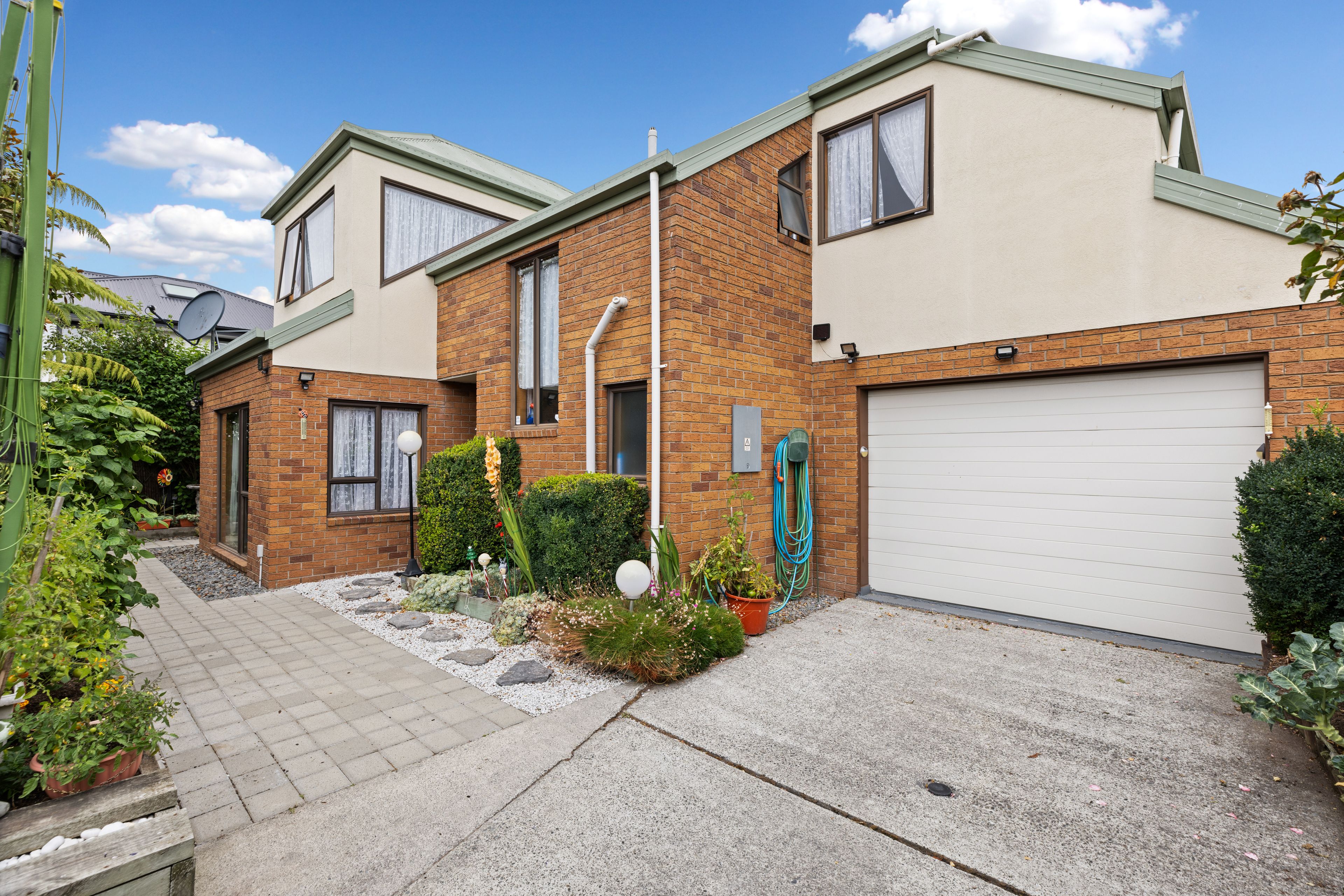 48A Centennial Avenue, Riccarton, Christchurch City 8041 - Sold House ...