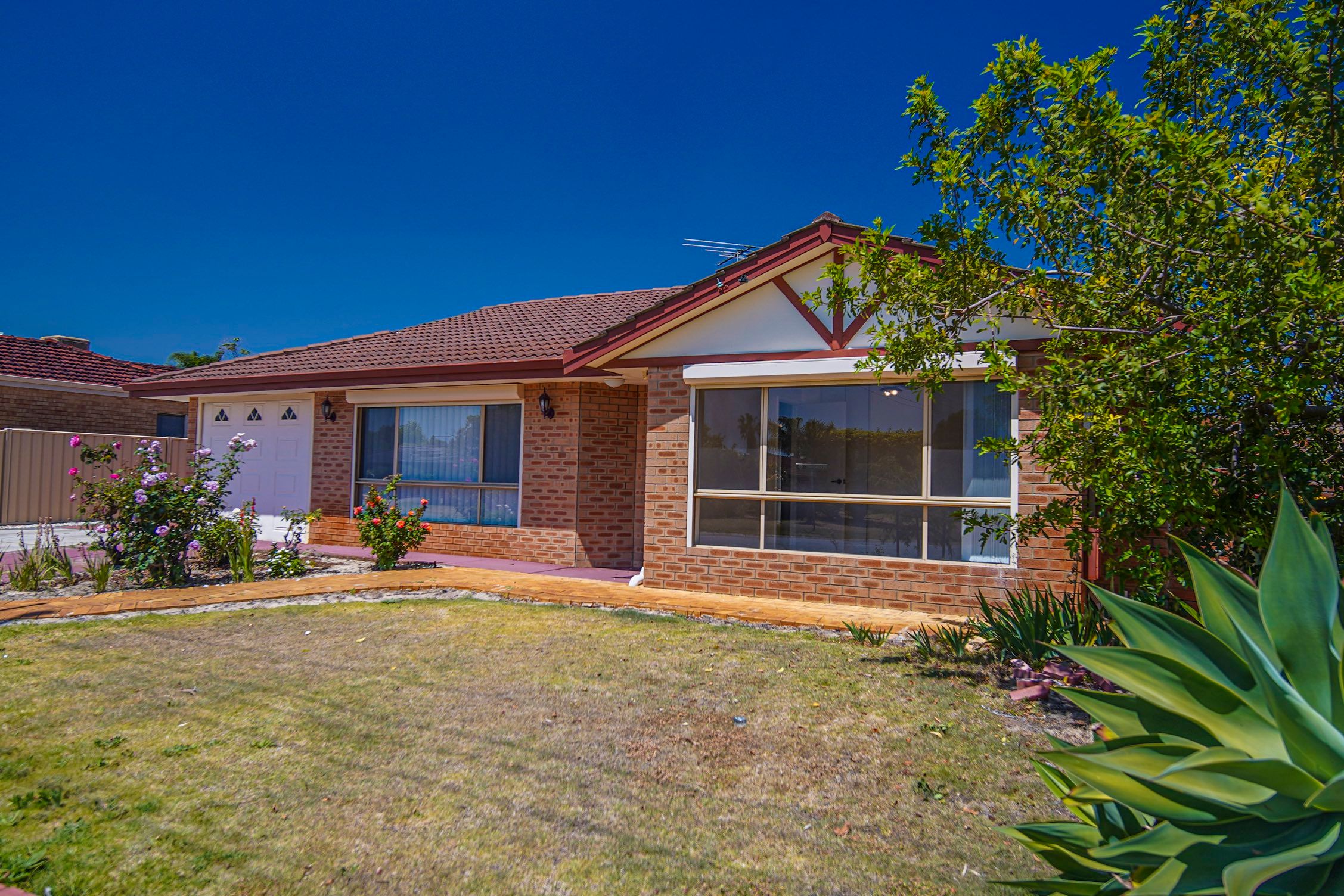 17 Devonshire Street, Morley, WA 6062
