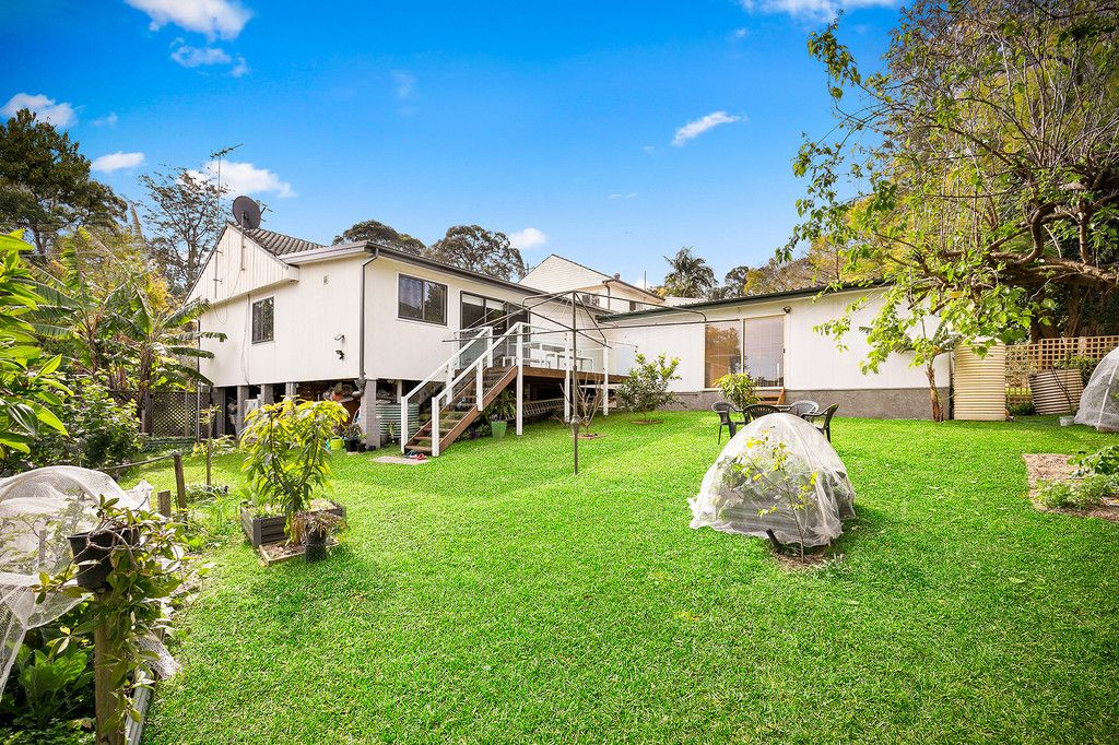 8 Dan Crescent, Castle Hill, NSW 2154