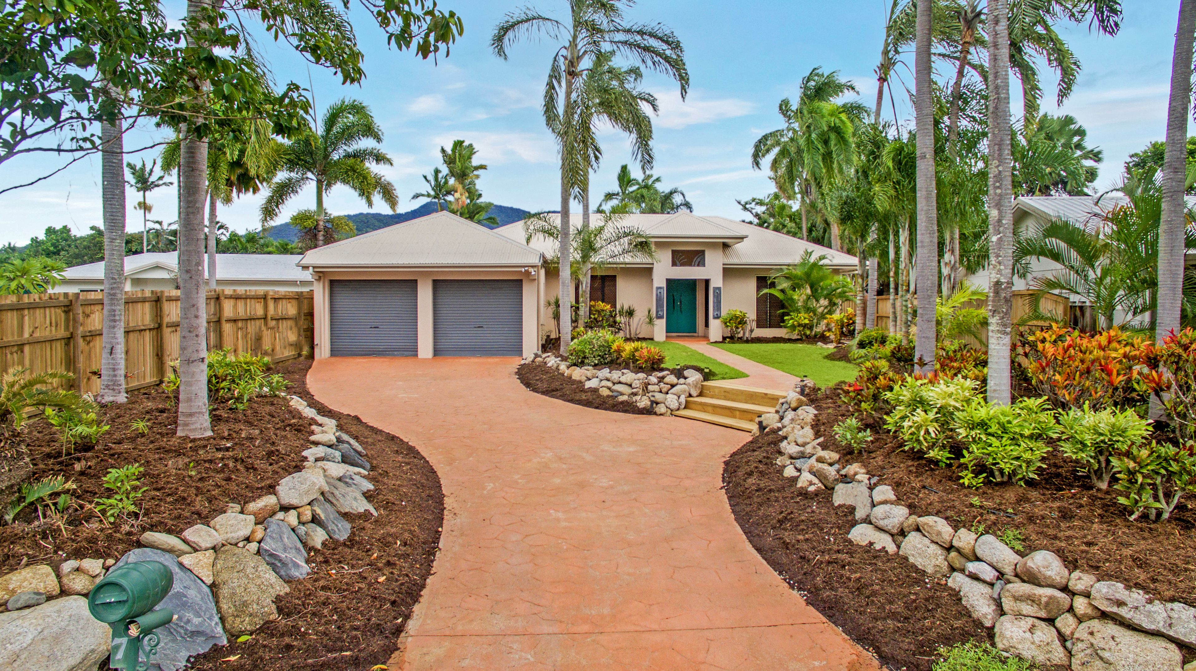 7 Avoca Close, Kewarra Beach, QLD 4879