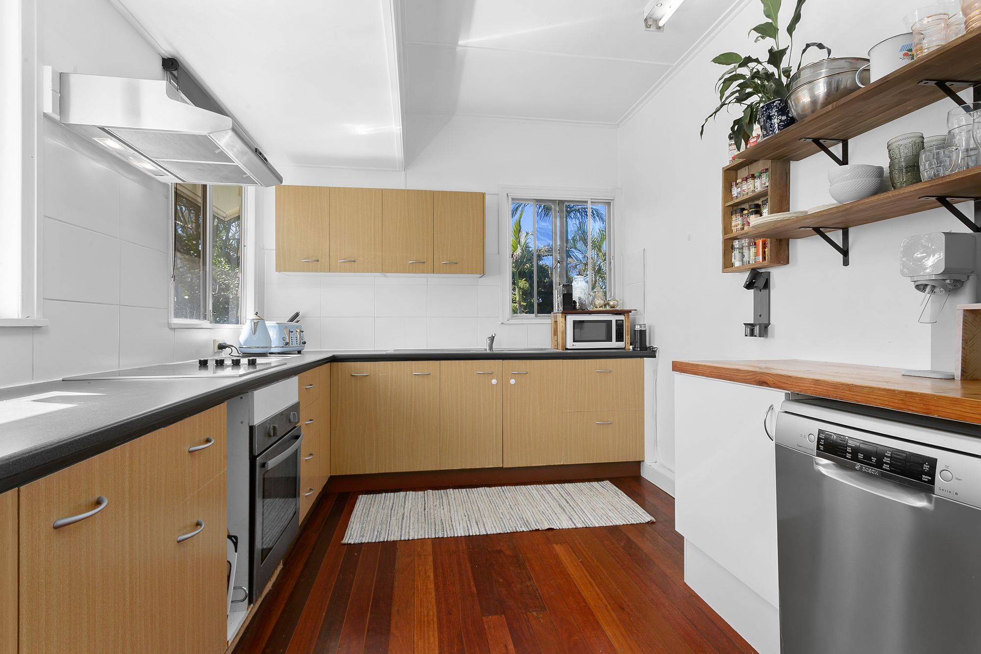 52 Magee Street, Graceville, QLD 4075