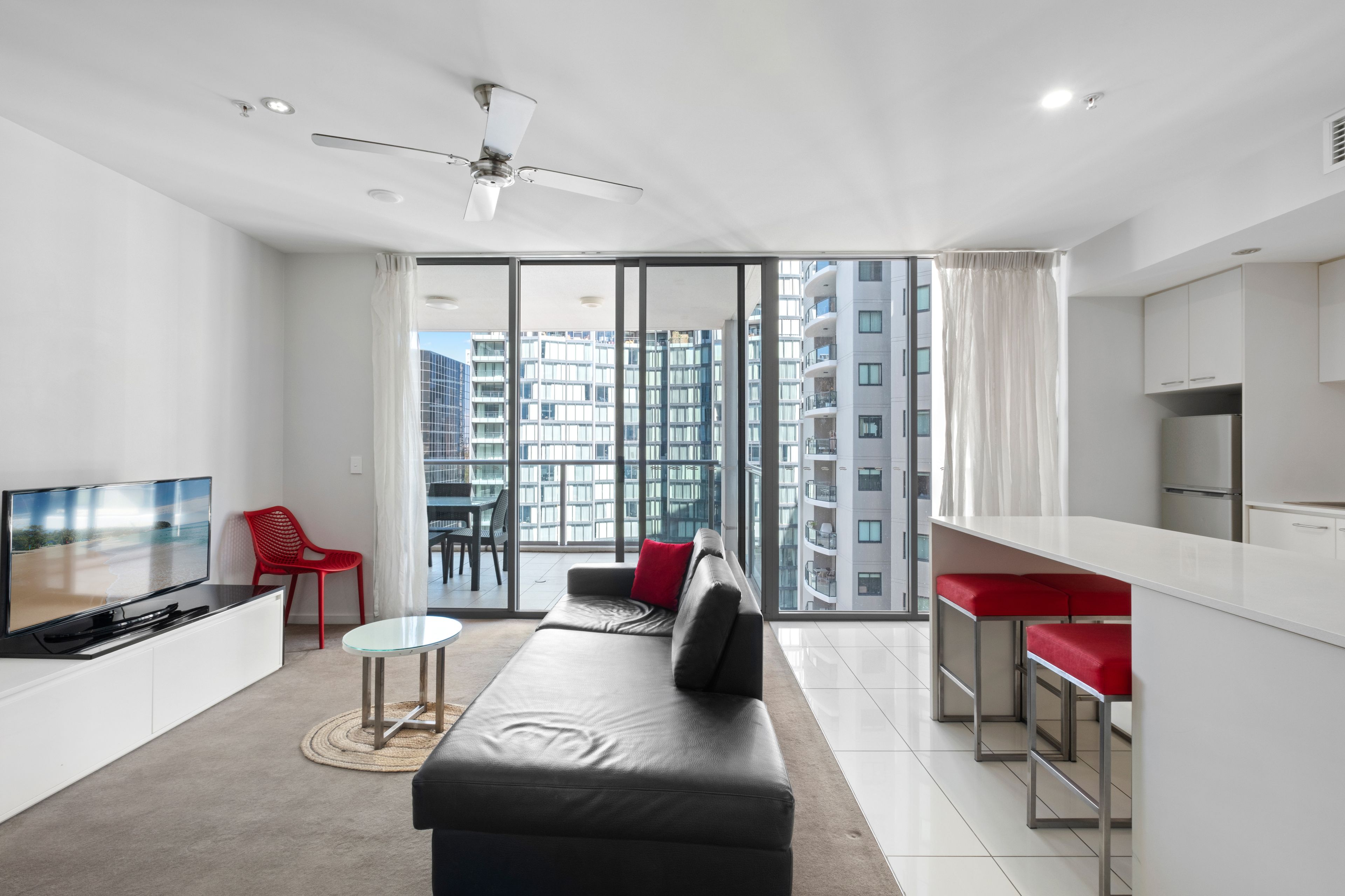 1501/127 Charlotte Street — photo 3 of 16