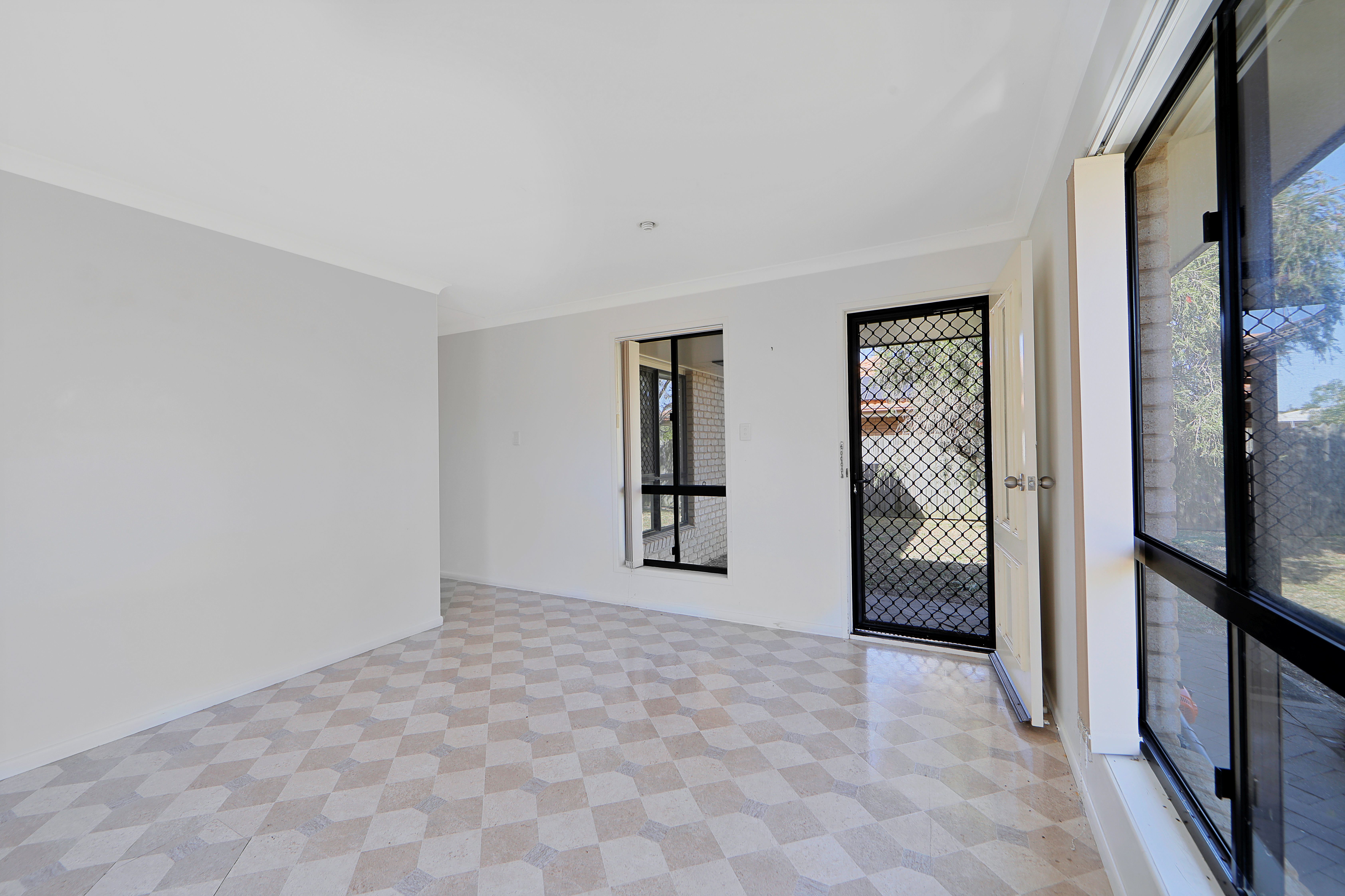18 Davidson Street — photo 13 of 19