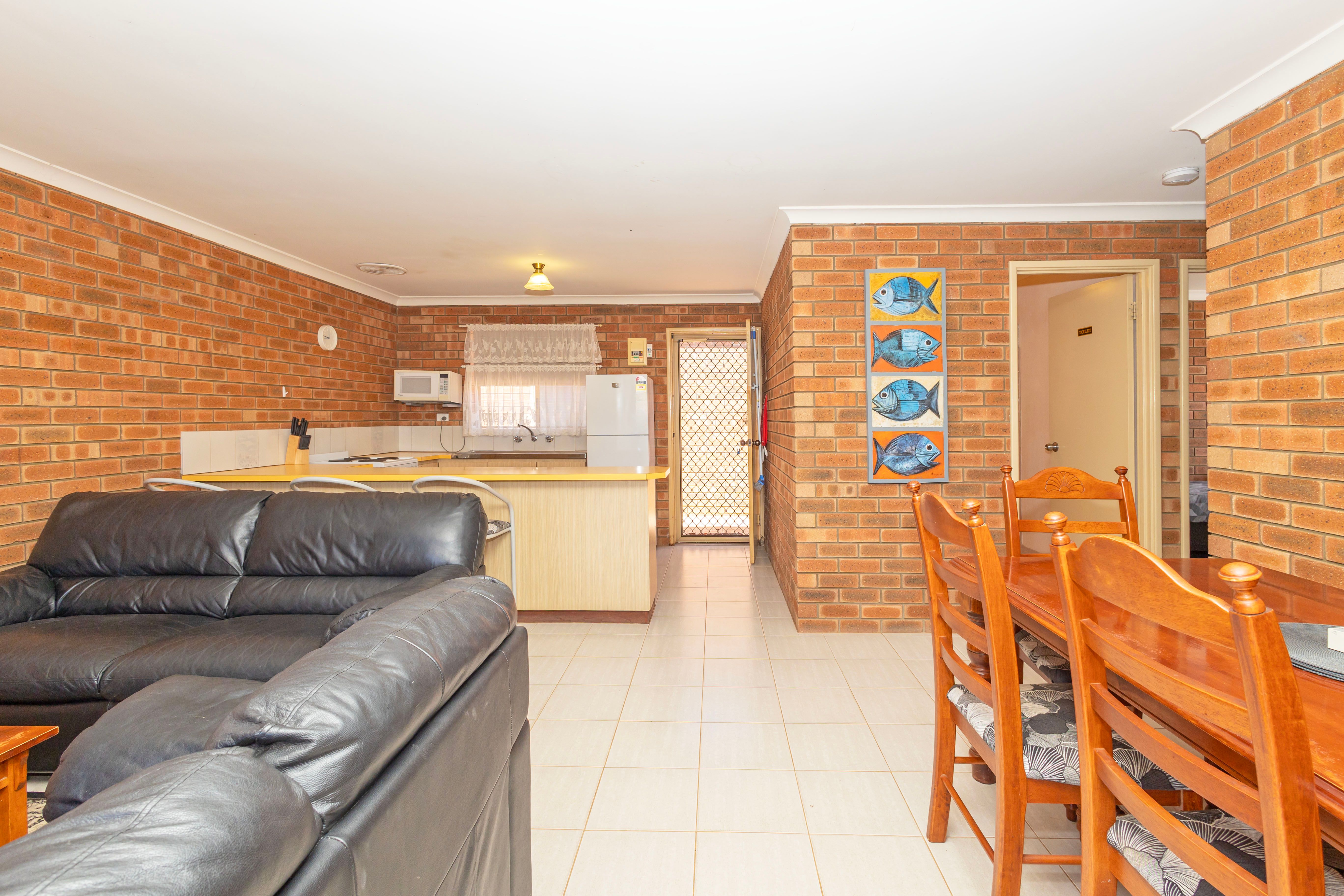 Unit 6/36 Nairn Street — photo 5 of 19