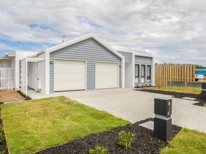 2/16 Harrison Place, Pimpama, QLD 4209