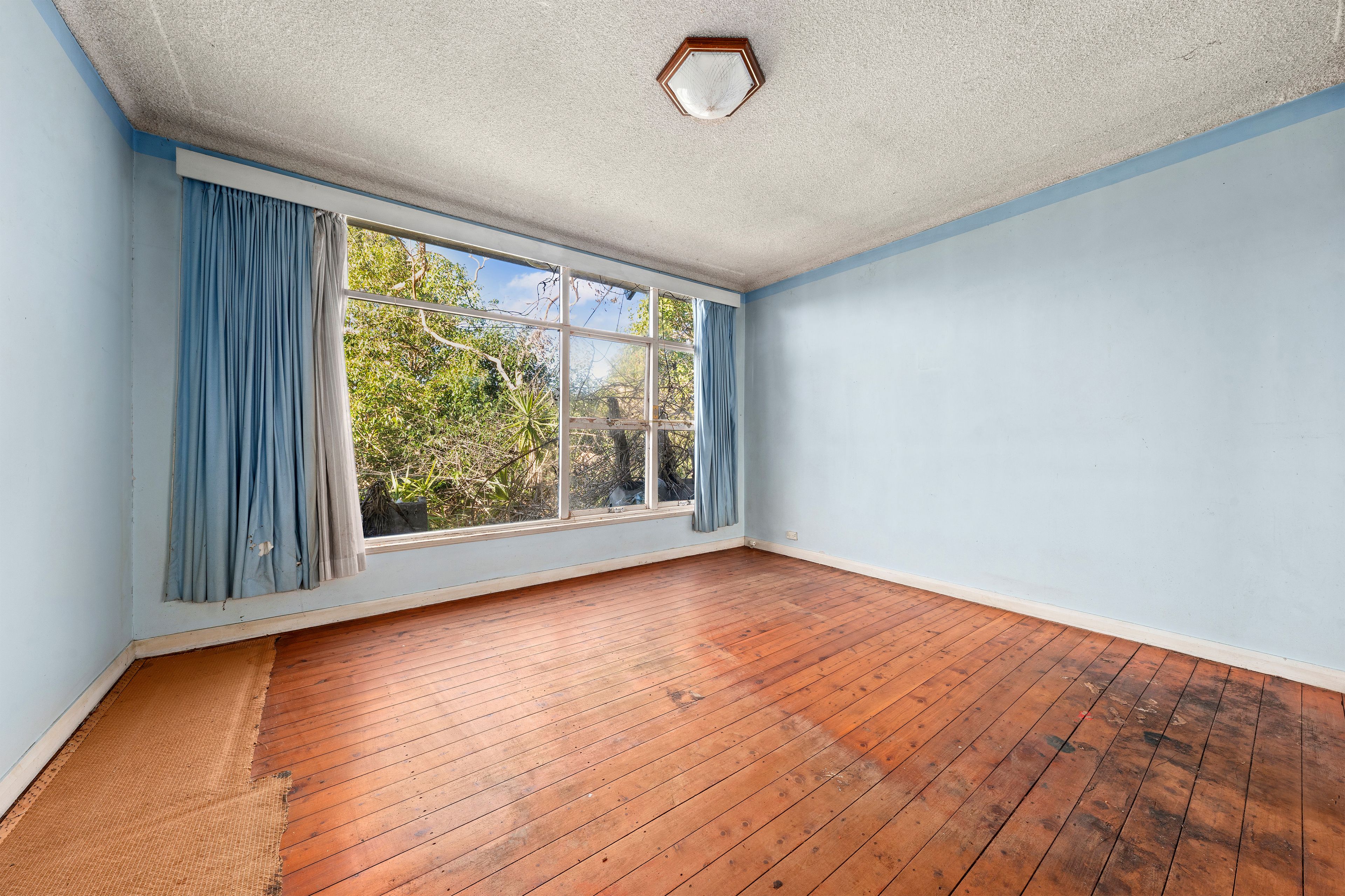 28 Millwood Avenue — photo 7 of 10