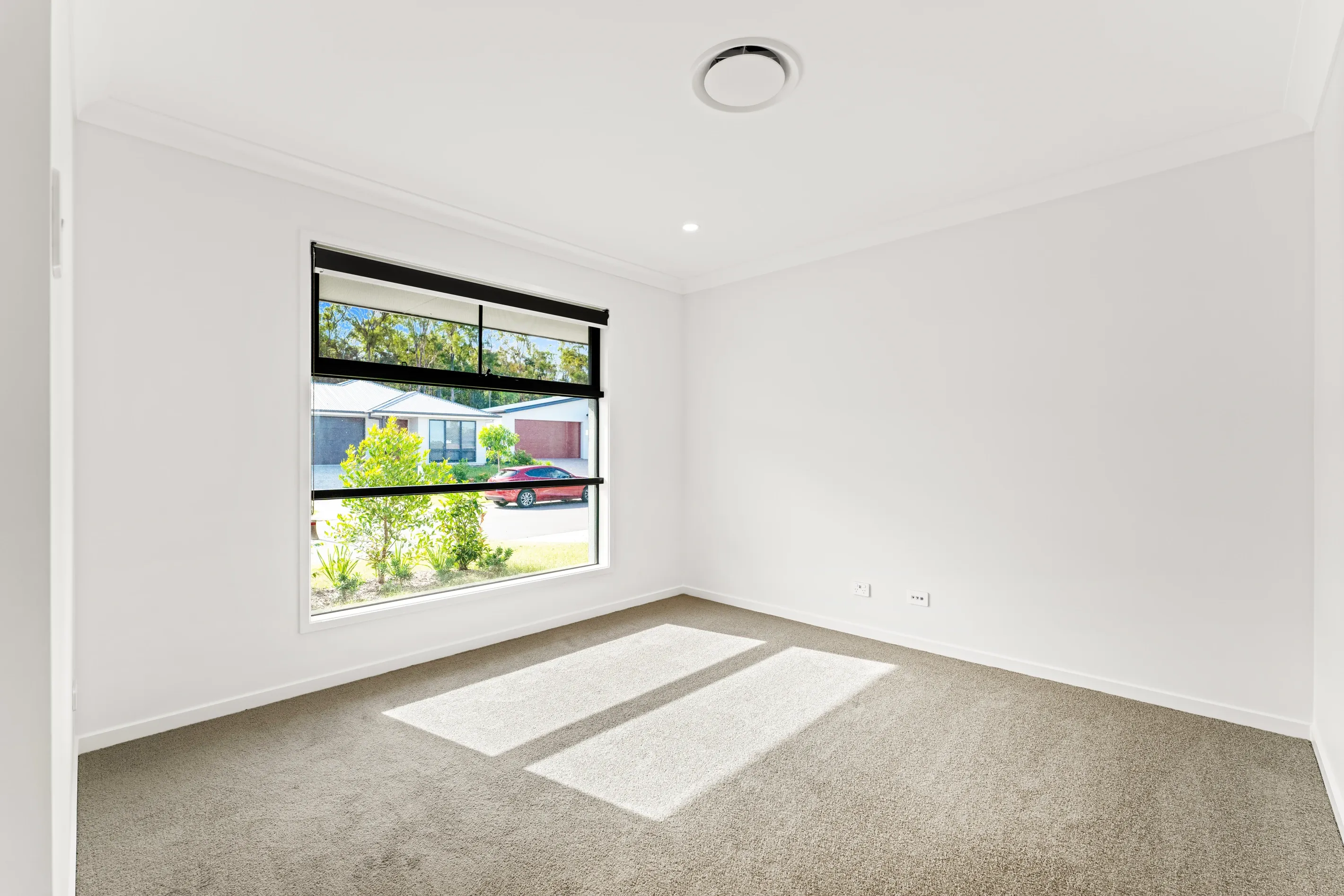 80 Ashwood Circuit — photo 7 of 16
