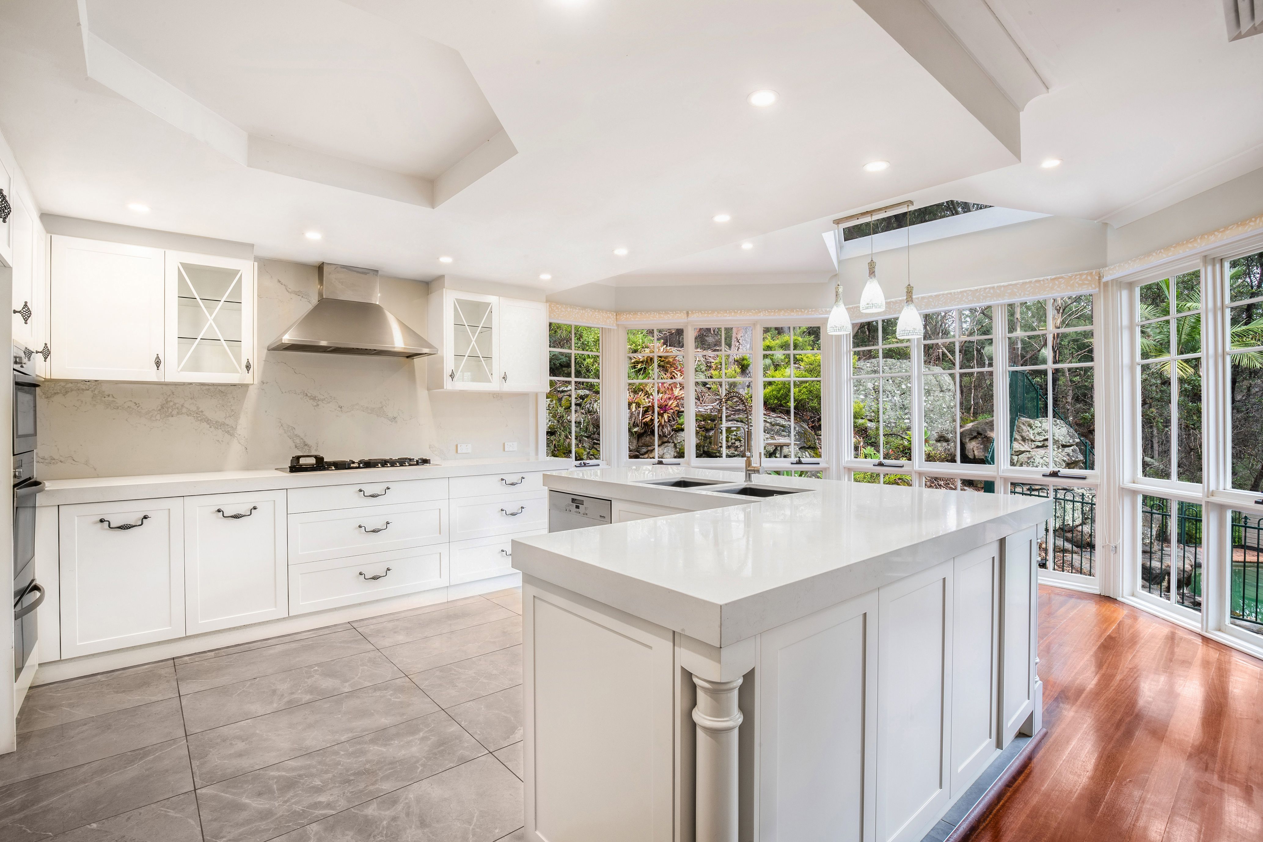 8 St Andrews Drive, Pymble, NSW 2073