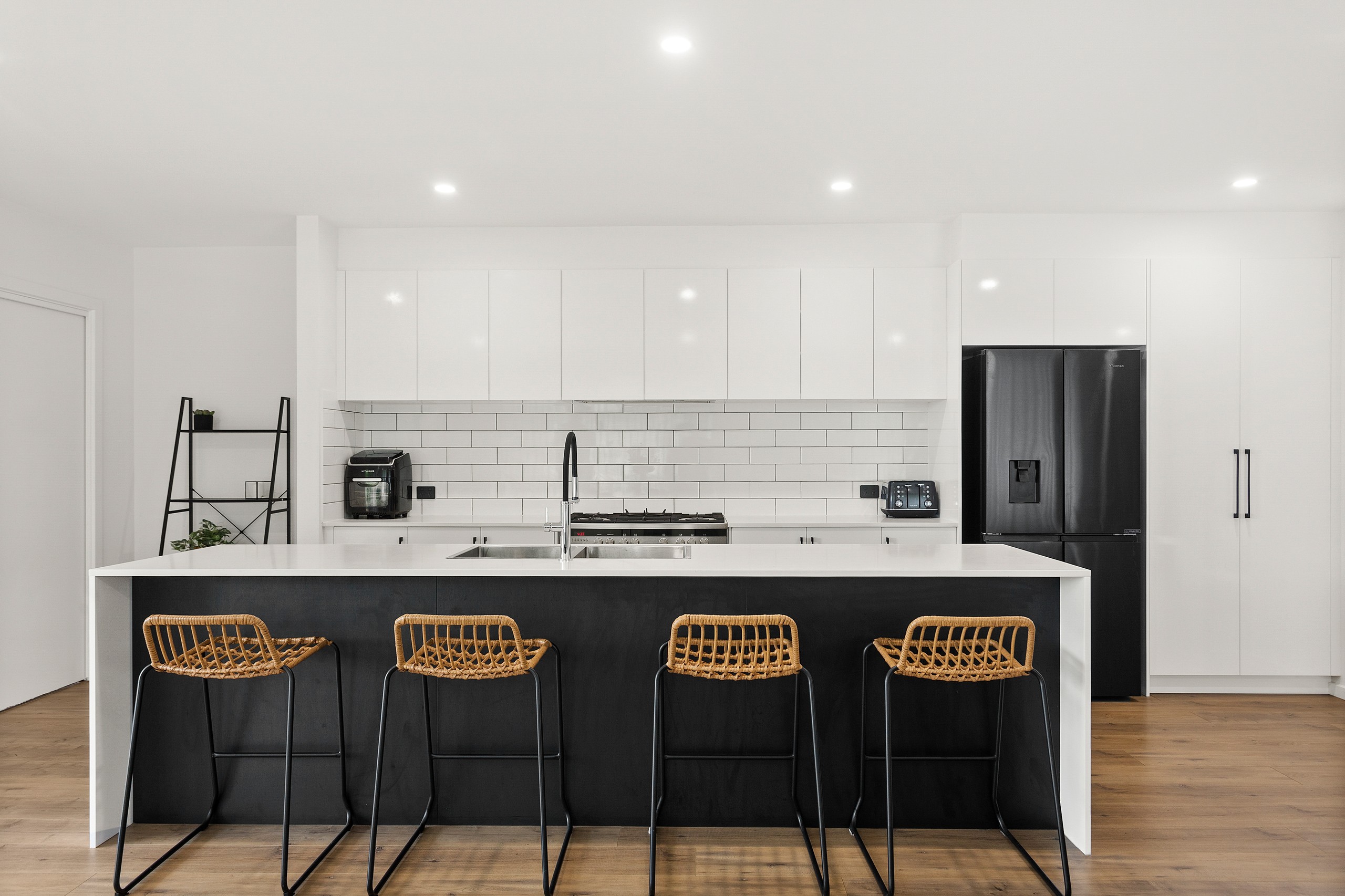 142 Bushranger Parade, Calderwood, NSW 2527