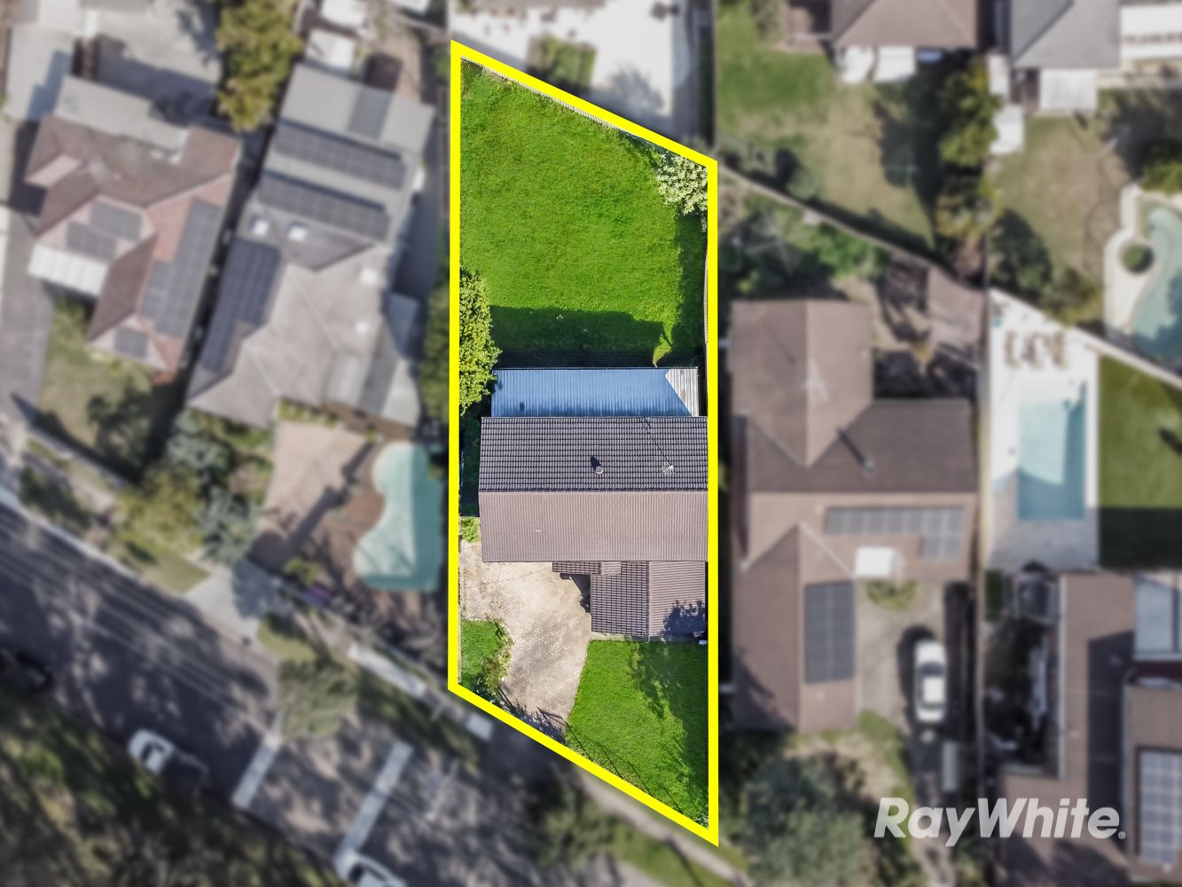 140 Macquarie Road — photo 19 of 23