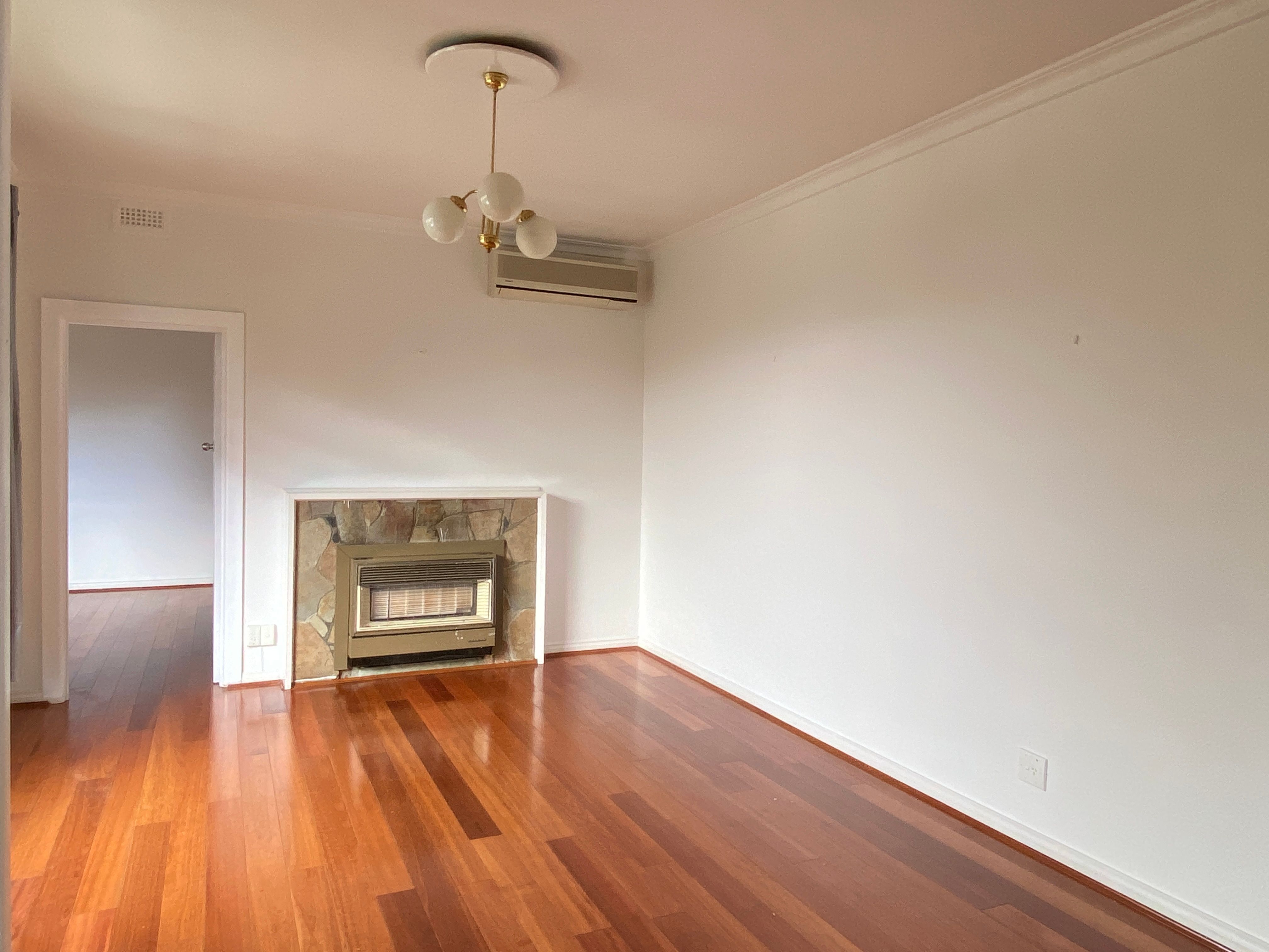 1/6 Myora Court — photo 4 of 15