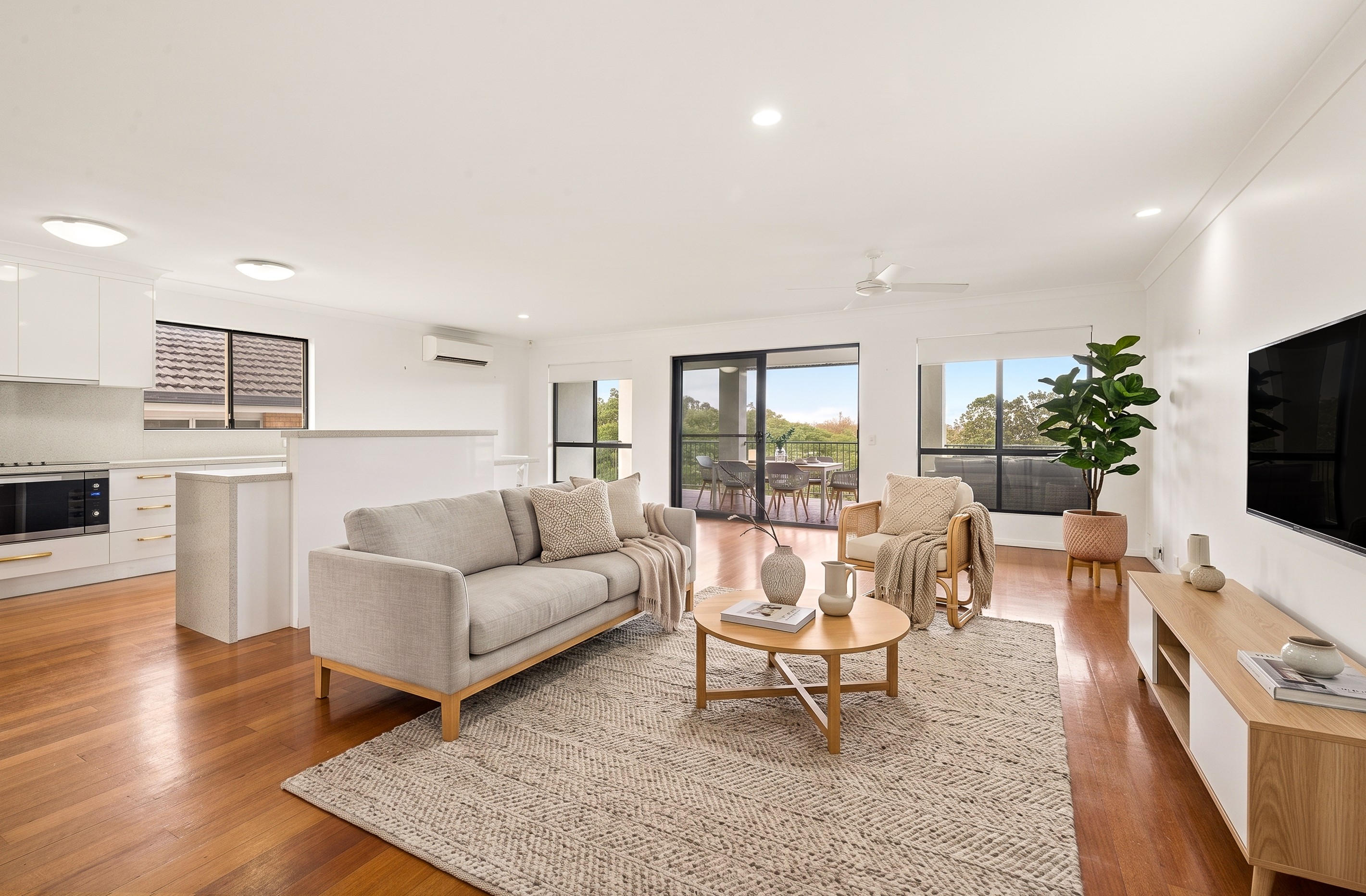 17 Taylor Street, Balmoral, QLD 4171