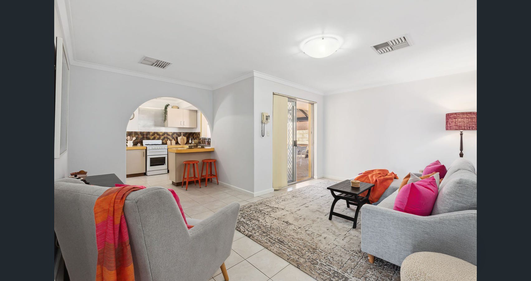 6 Steinbeck Place, Spearwood, WA 6163