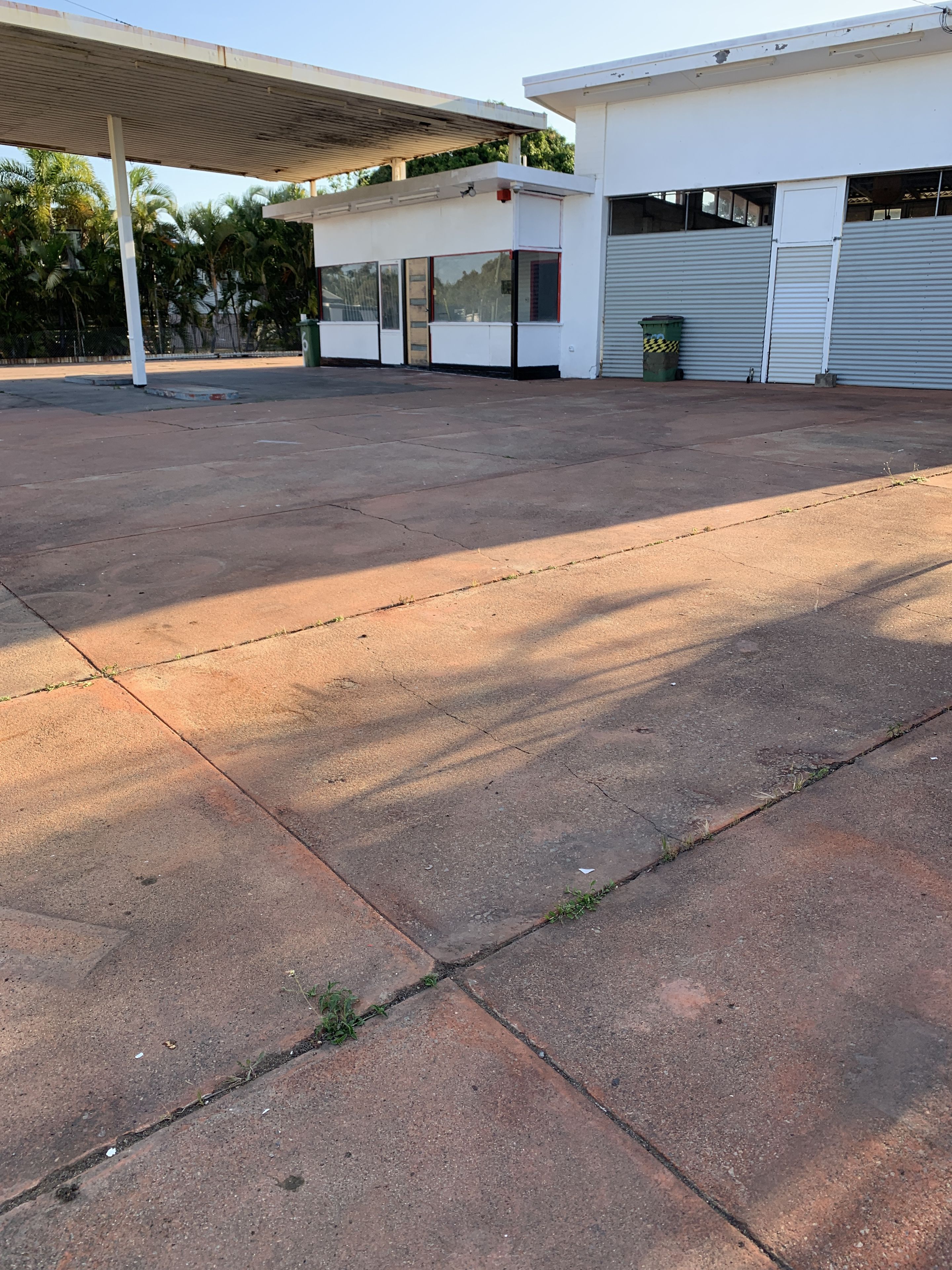 6 Railway Avenue, Railway Estate, QLD 4810