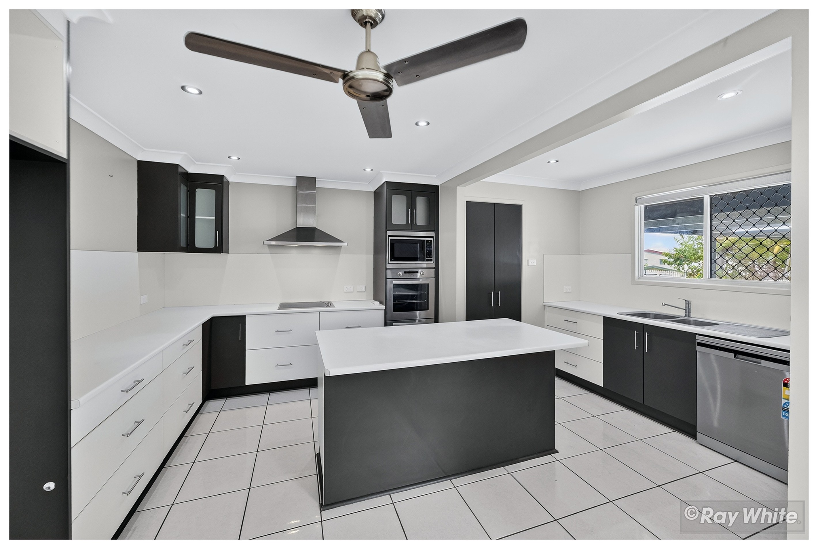 341 Philp Avenue, Frenchville, QLD 4701