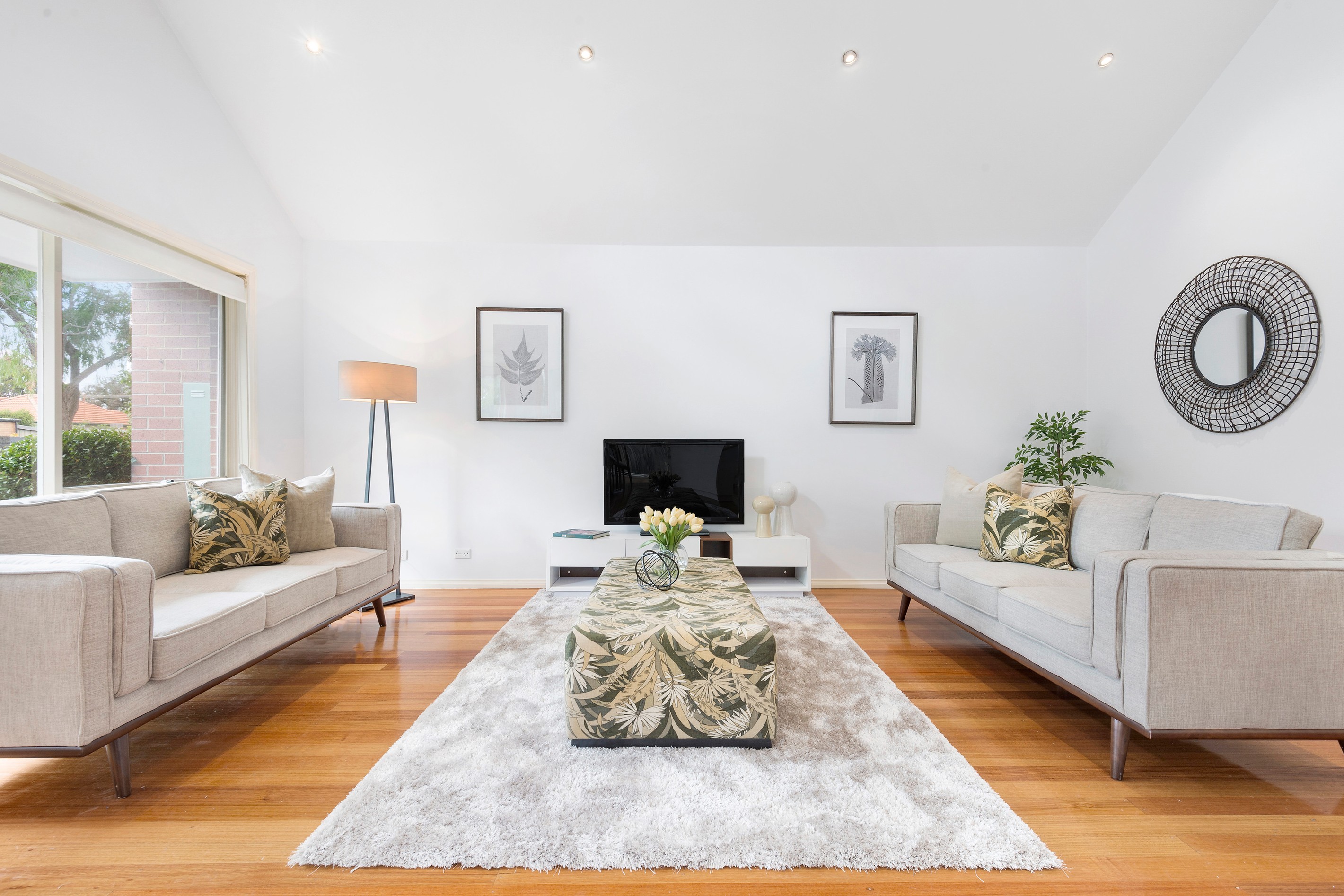 1/2 Lang Road, Mount Waverley, VIC 3149