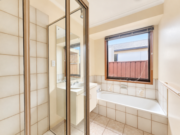 26 Gorton Street — photo 12 of 14