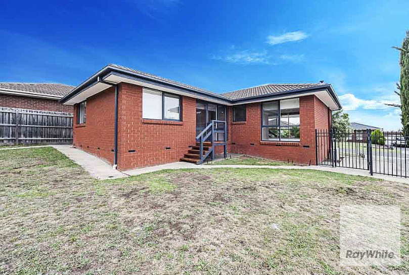 40 Hibiscus Drive — photo 8 of 9