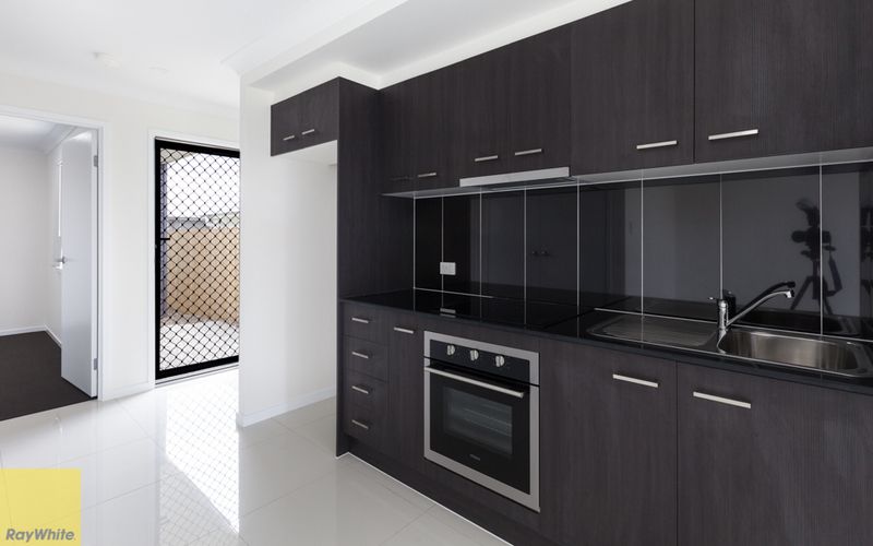 2/8 Ward Street Lot 85, Flinders View, QLD 4305