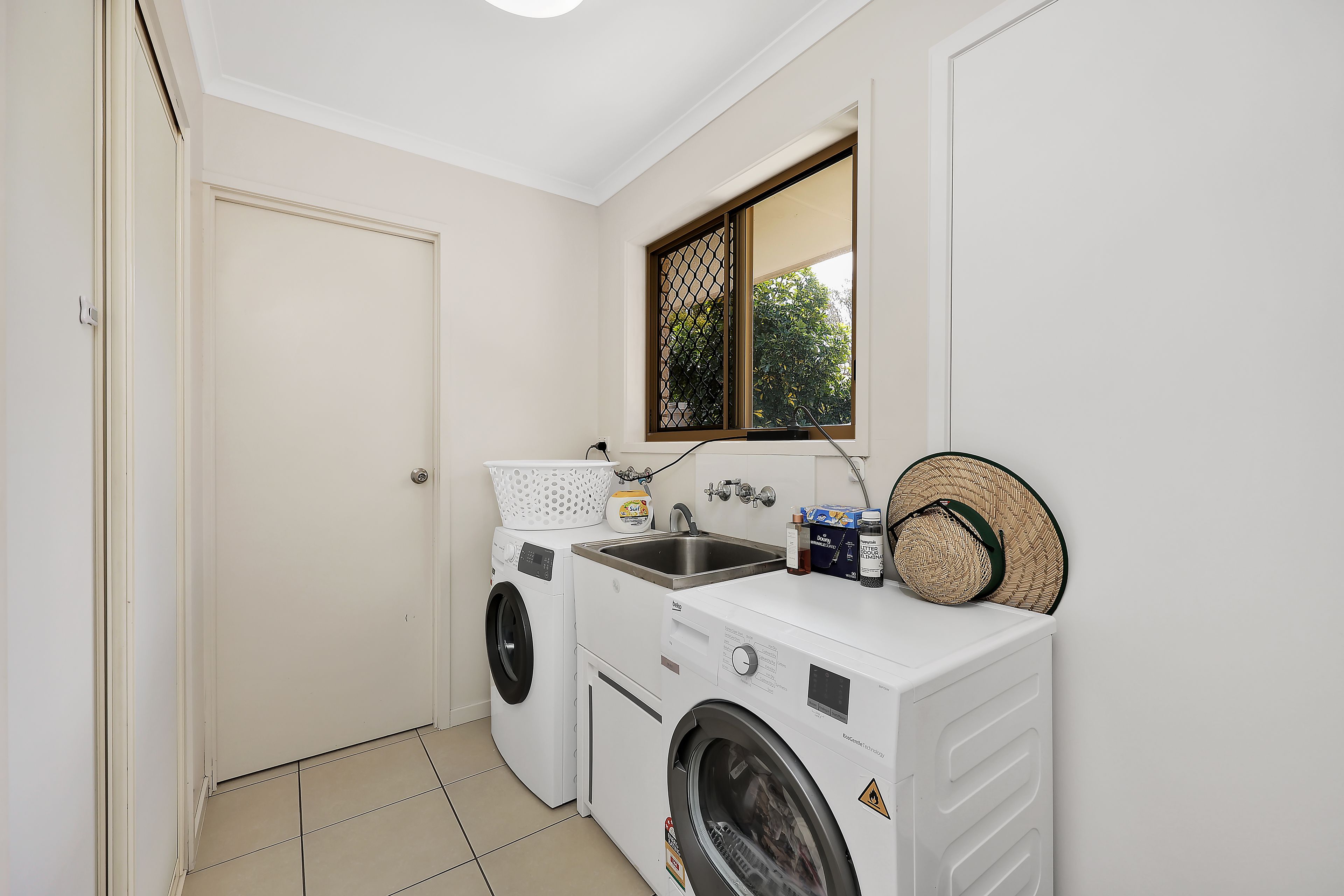2A Whittington Street — photo 15 of 17