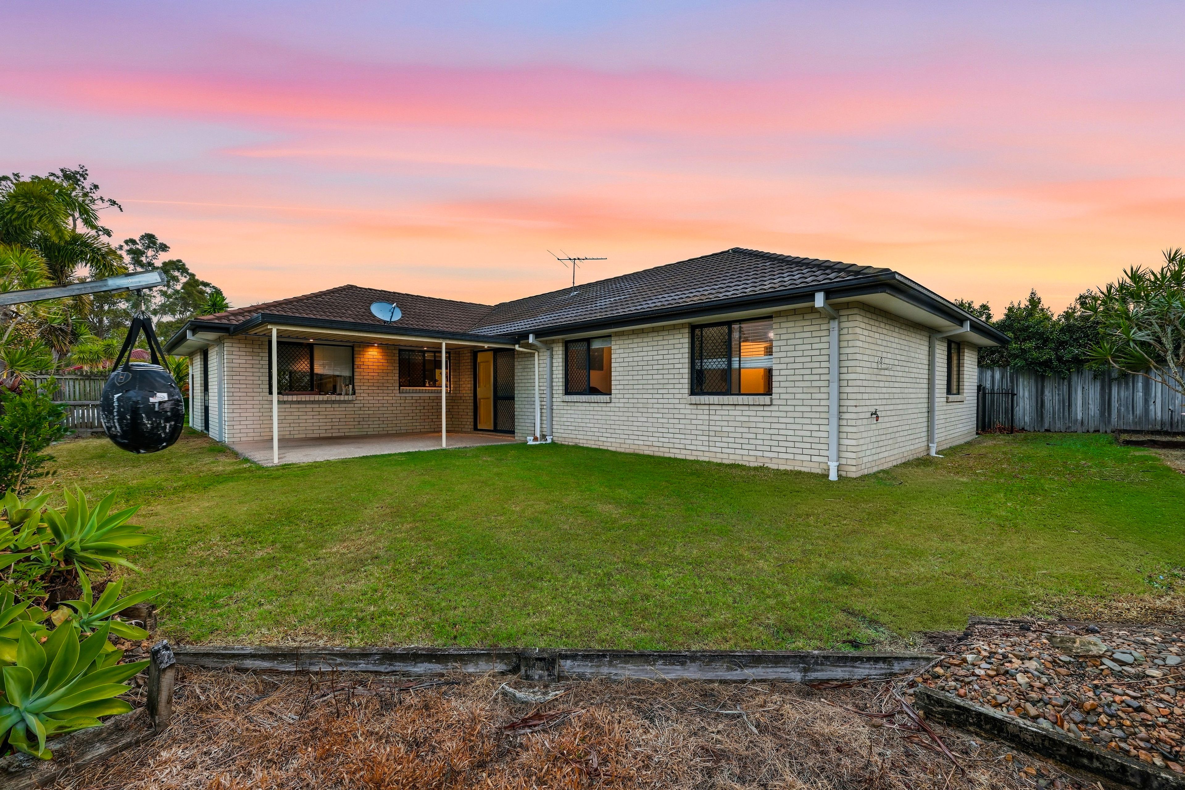 14 Freesia Court — photo 21 of 30