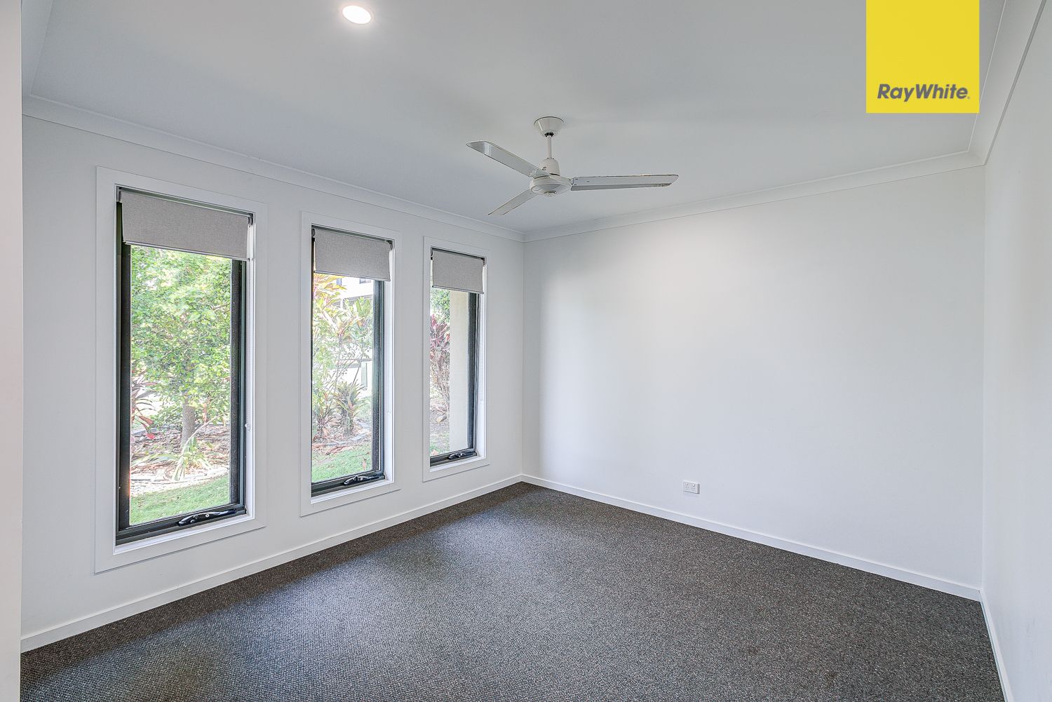 12 Mount Cooroora Street, Park Ridge, QLD 4125