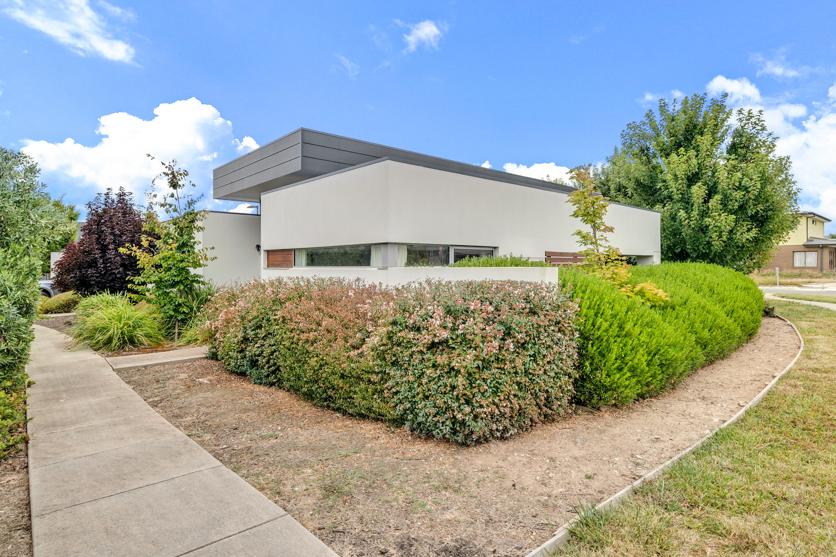 2/3 Adventure Street, Harrison, ACT 2914