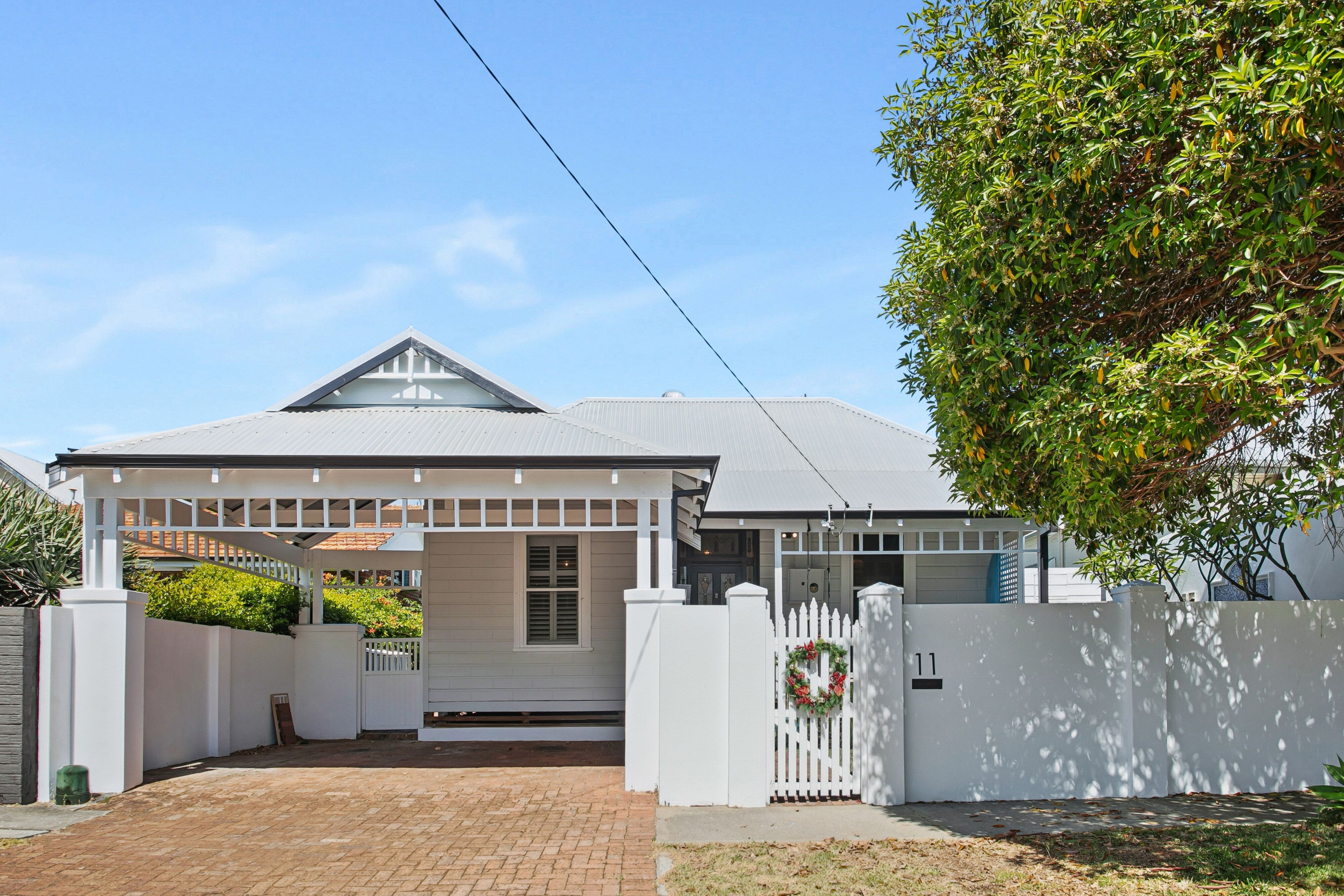11 Eastbourne Street, Mosman Park WA 6012