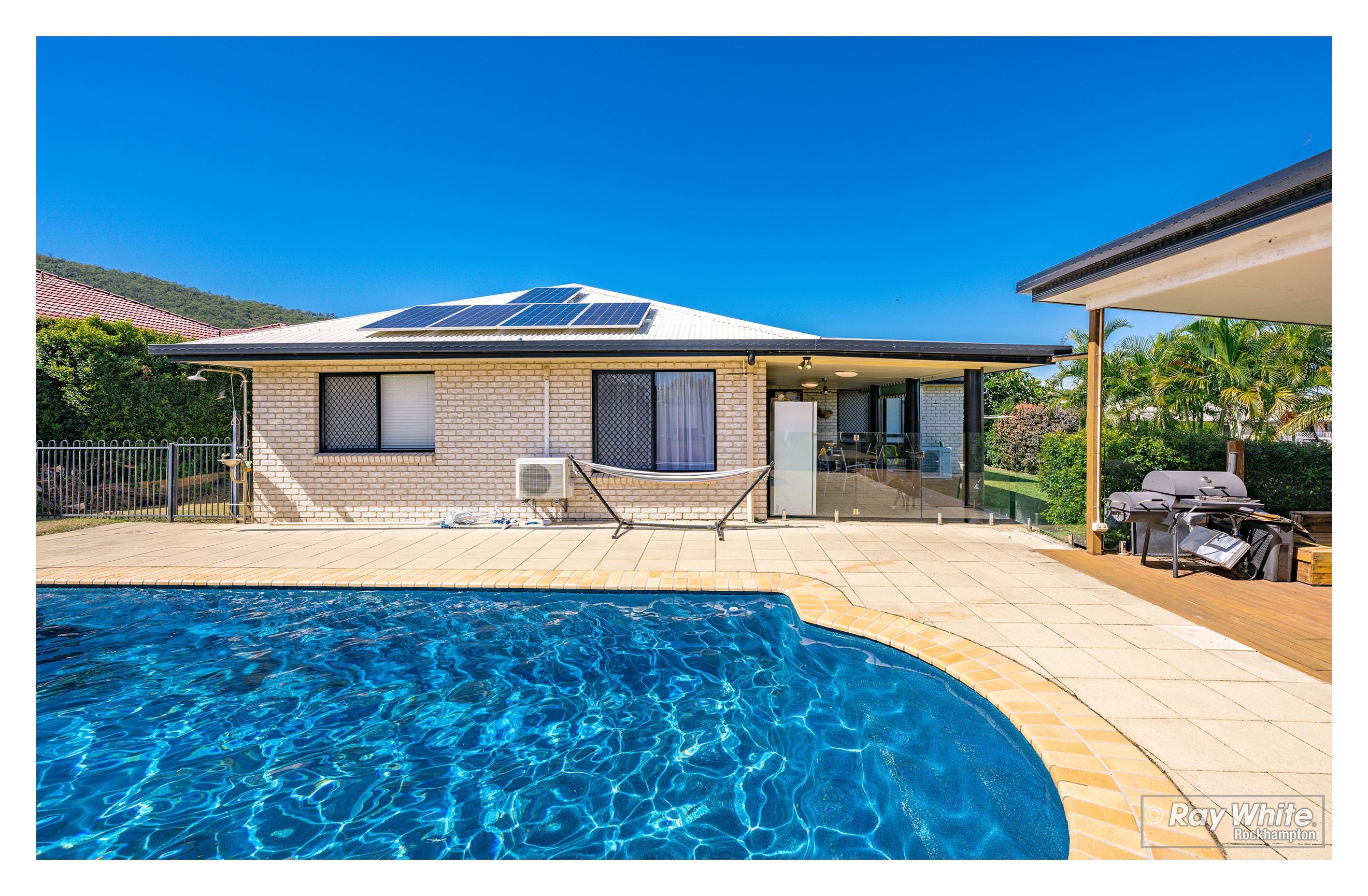 1 Emily Court, Norman Gardens, QLD 4701