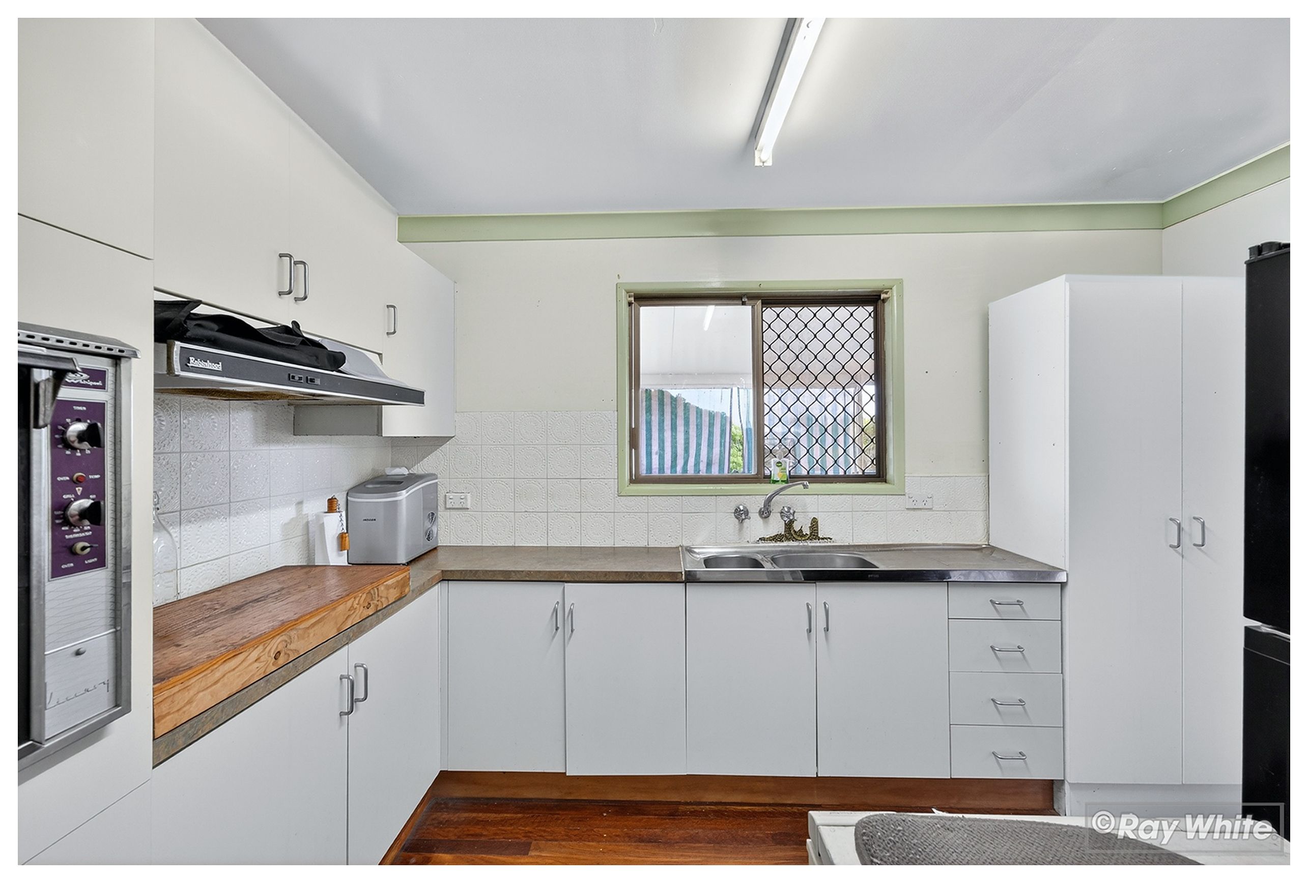 17 Brazil Street, Norman Gardens, QLD 4701