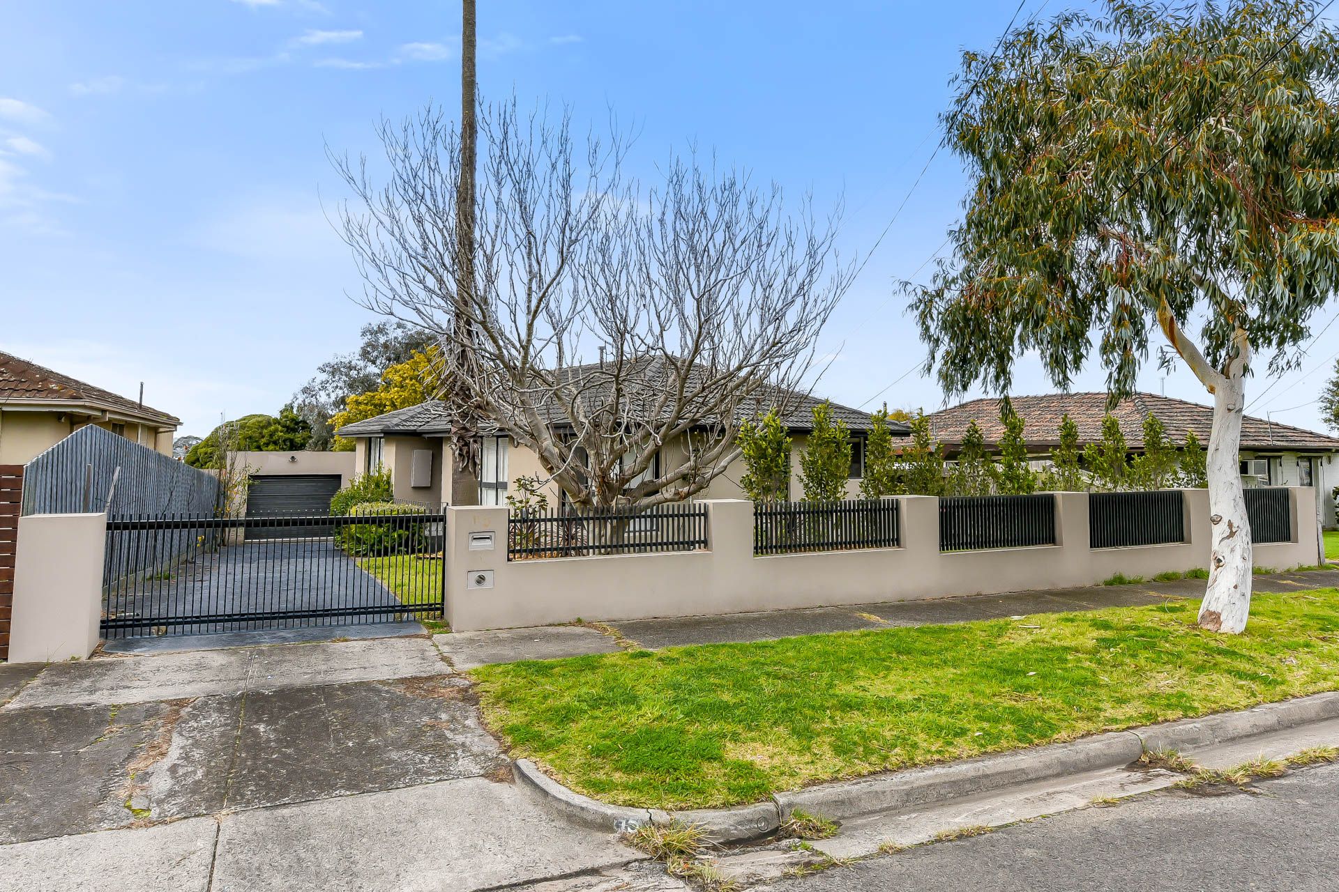 15 Lawrence Crescent, Noble Park North, VIC 3174