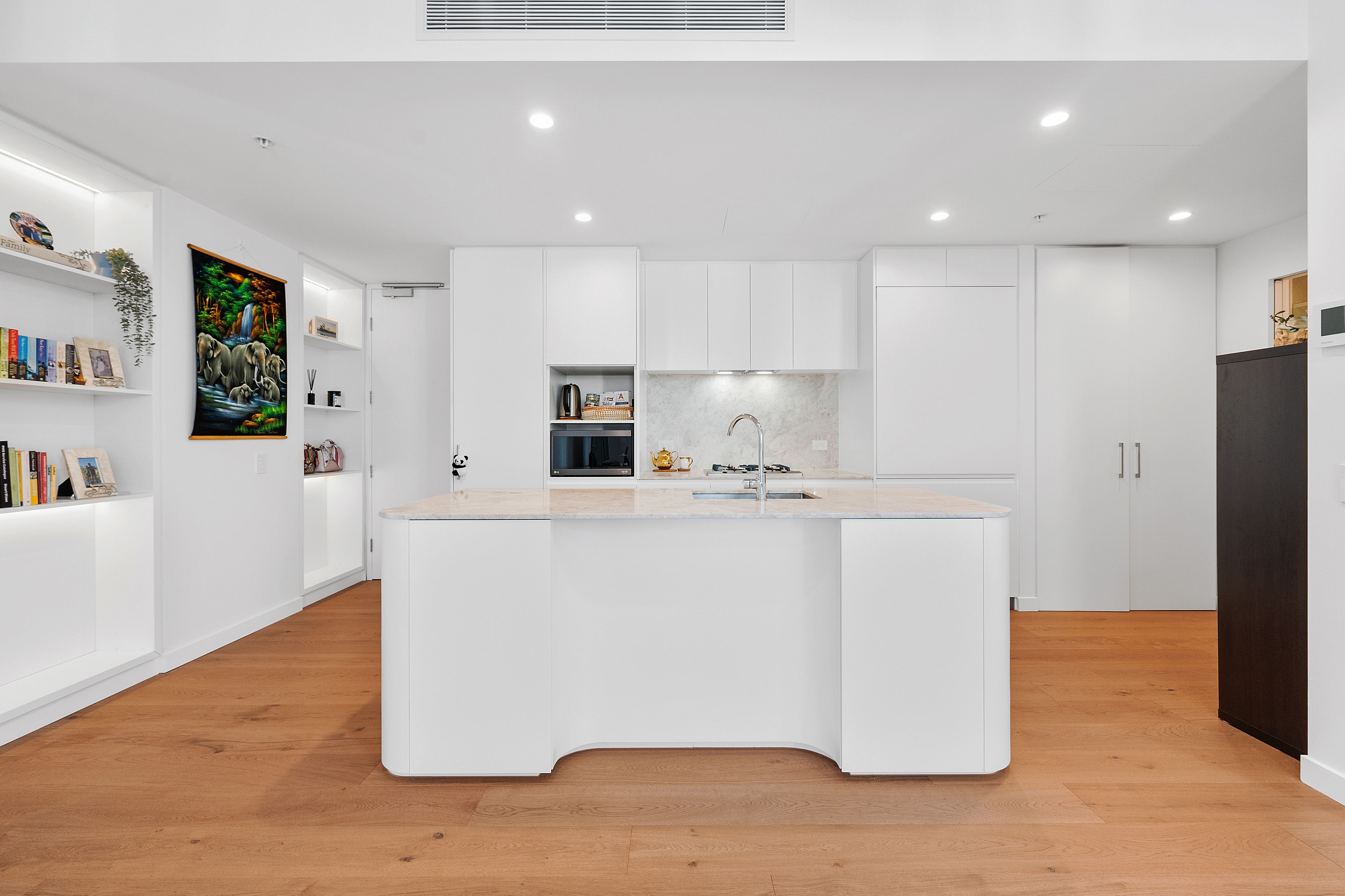 3078/4 Eustace Street — photo 8 of 13