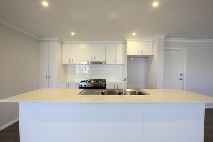 15 Owen Street, Spring Farm, NSW 2570