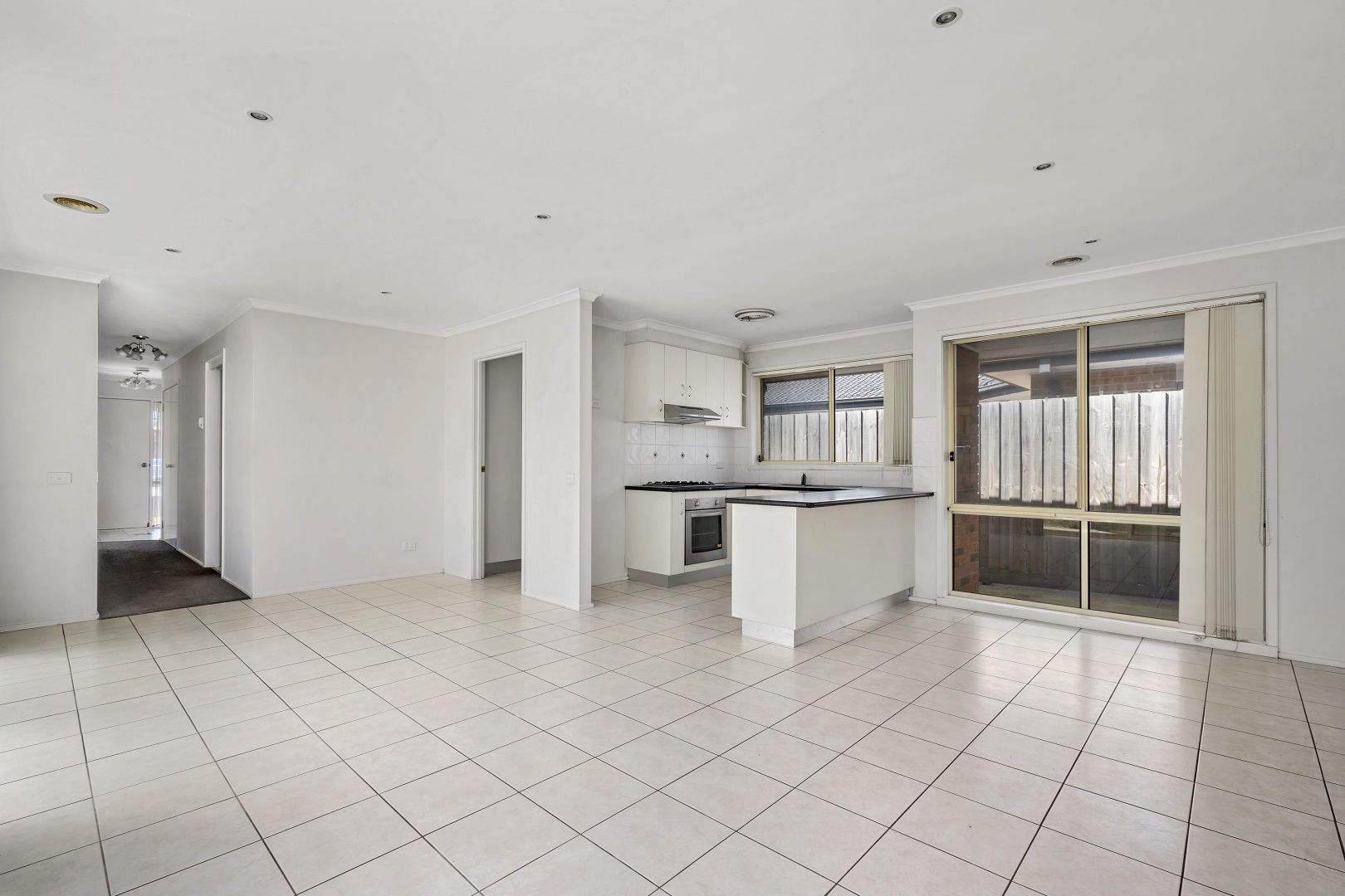 1/61 Jaguar Drive, Clayton, VIC 3168