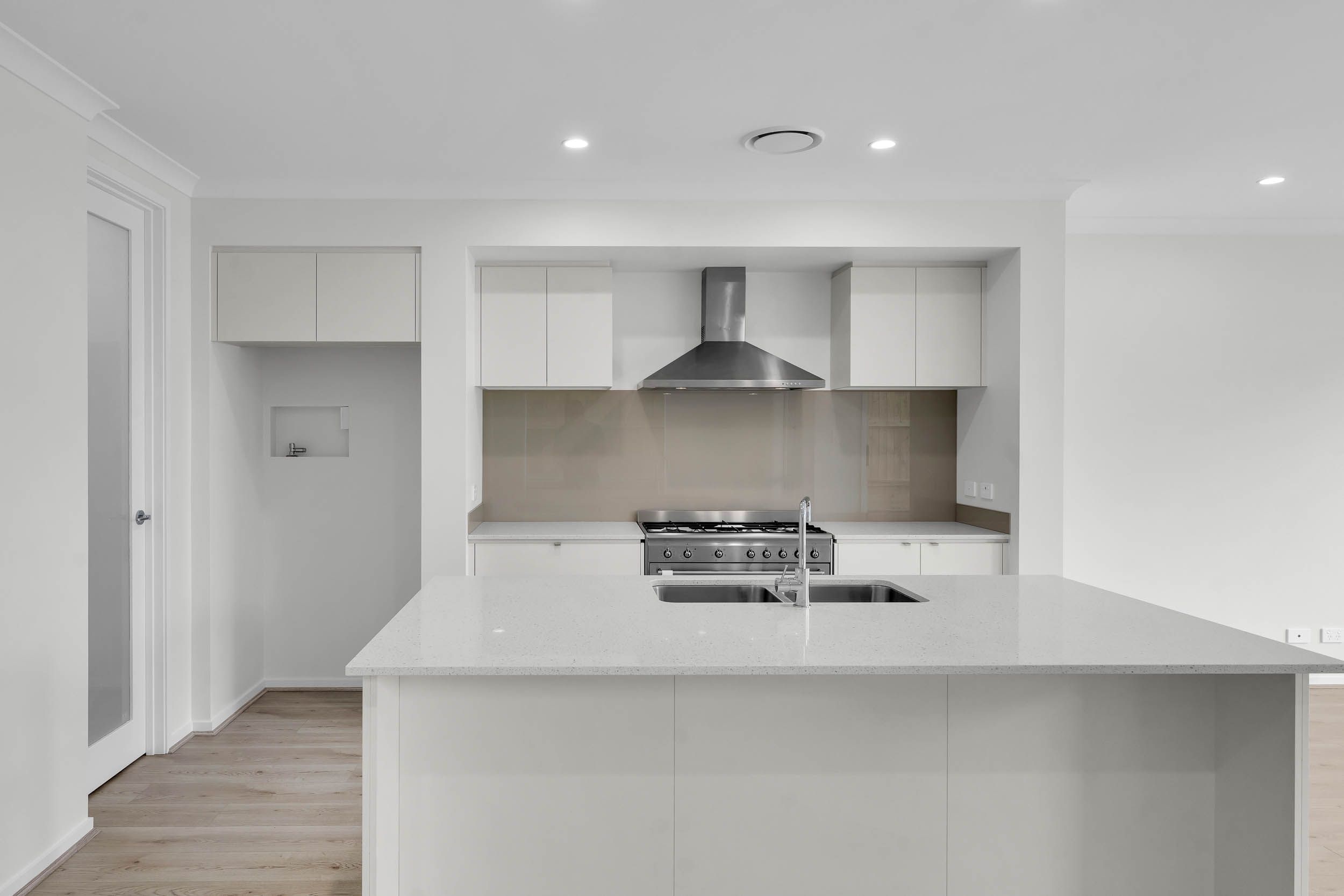9 Desert Road, Greenbank, QLD 4124