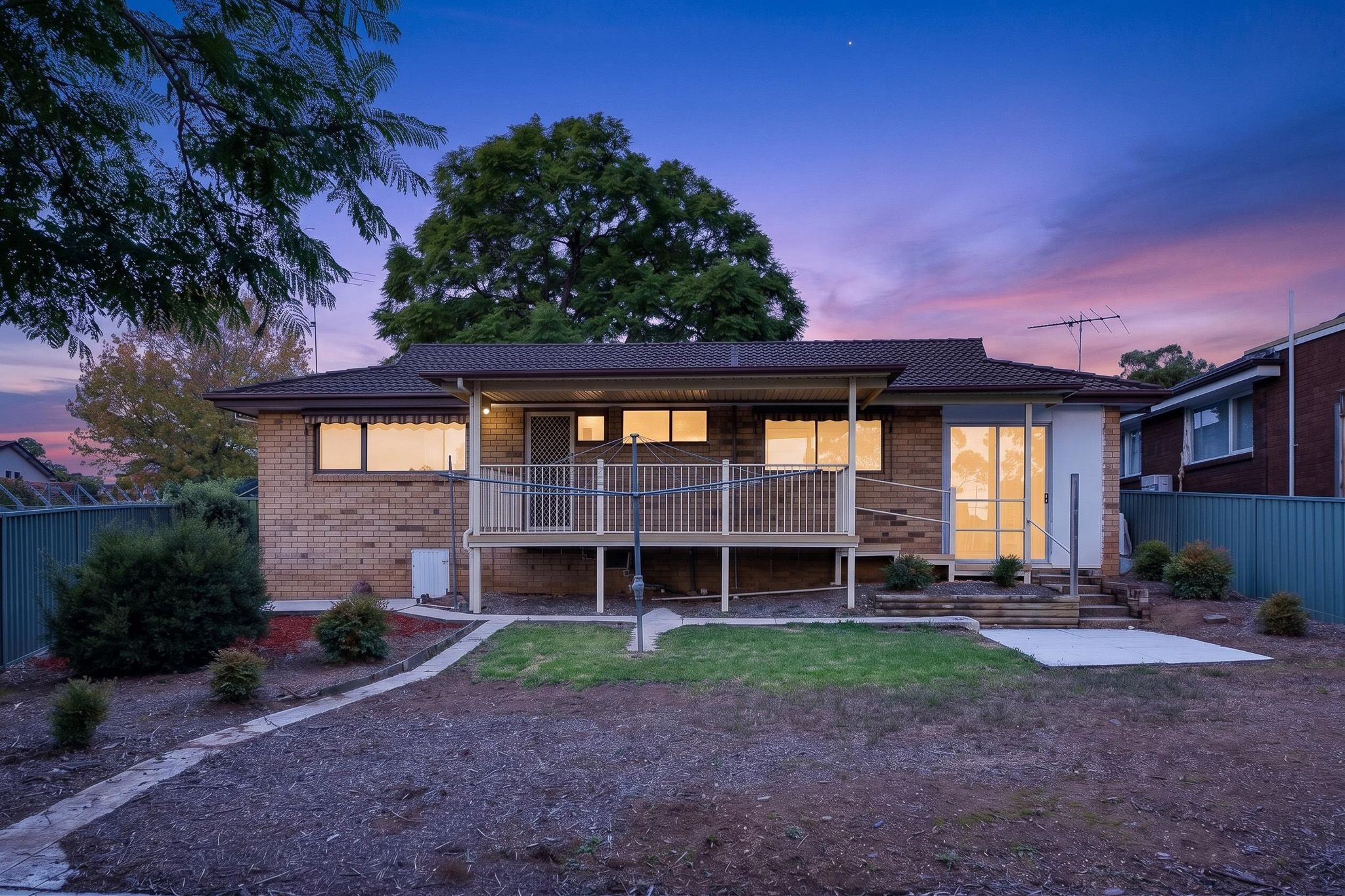 101 Jacaranda Avenue — photo 11 of 12