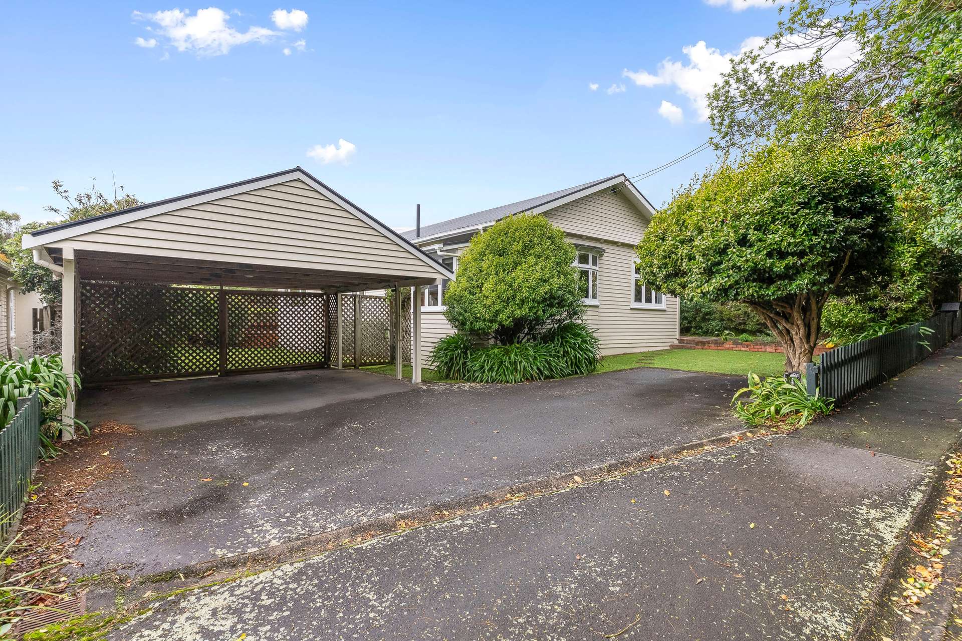 77 Beauchamp Street photo 21